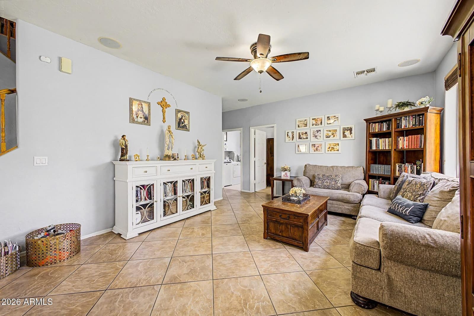 1829 E BEVERLY Road, Phoenix, AZ 85042 — photo 12 of 45