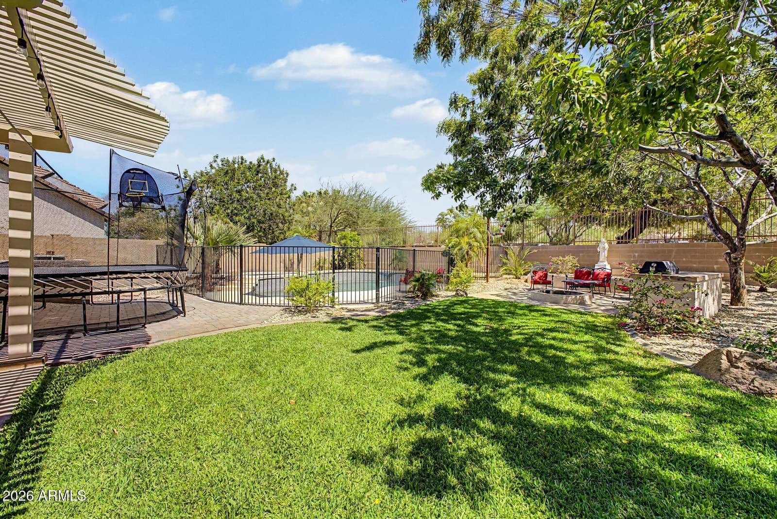 1829 E BEVERLY Road, Phoenix, AZ 85042 — photo 32 of 45