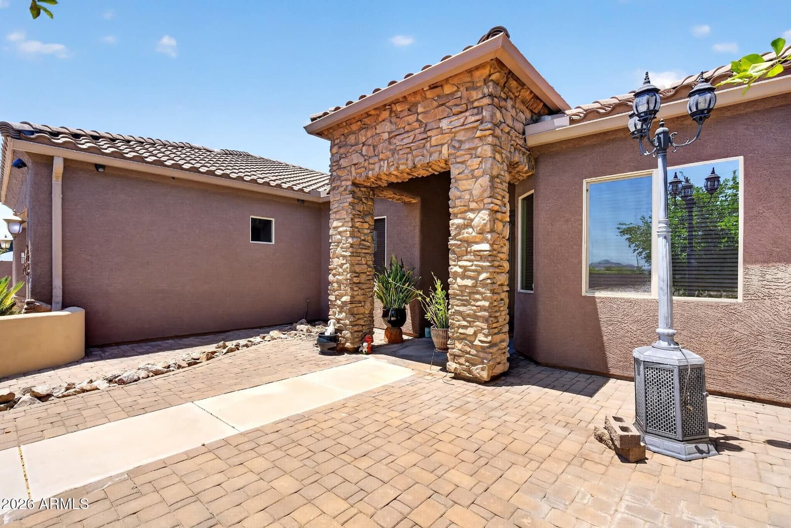 3638 E TIERRA BUENA Lane, Phoenix, AZ 85032 — photo 4 of 60