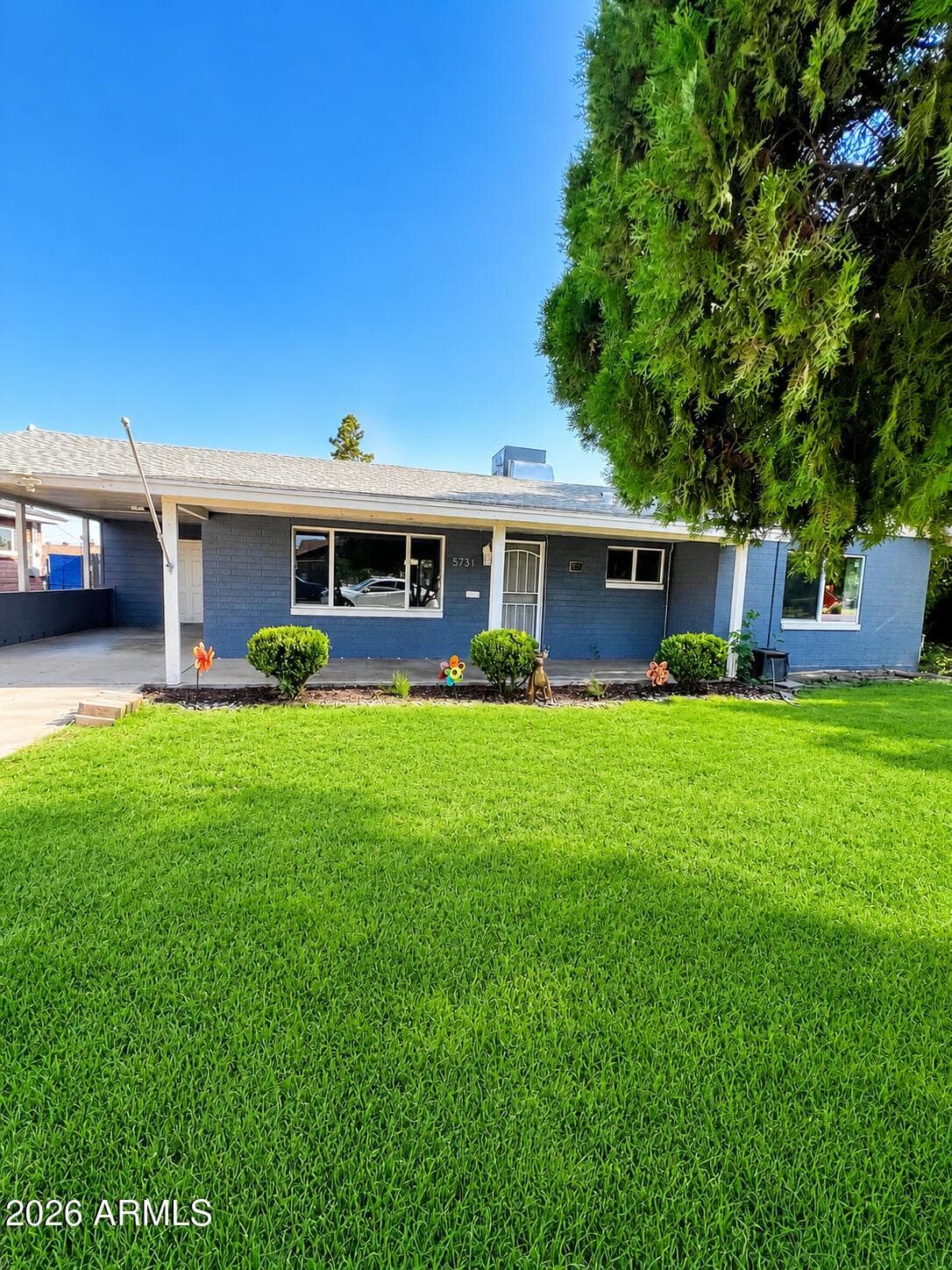 5731 W VISTA Avenue, Glendale, AZ 85301 — photo 8 of 8