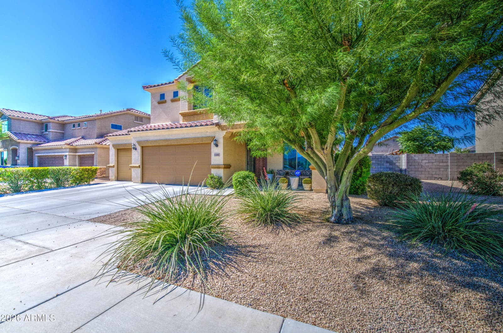 12202 W DEL RIO Lane, Avondale, AZ 85323 — photo 3 of 49