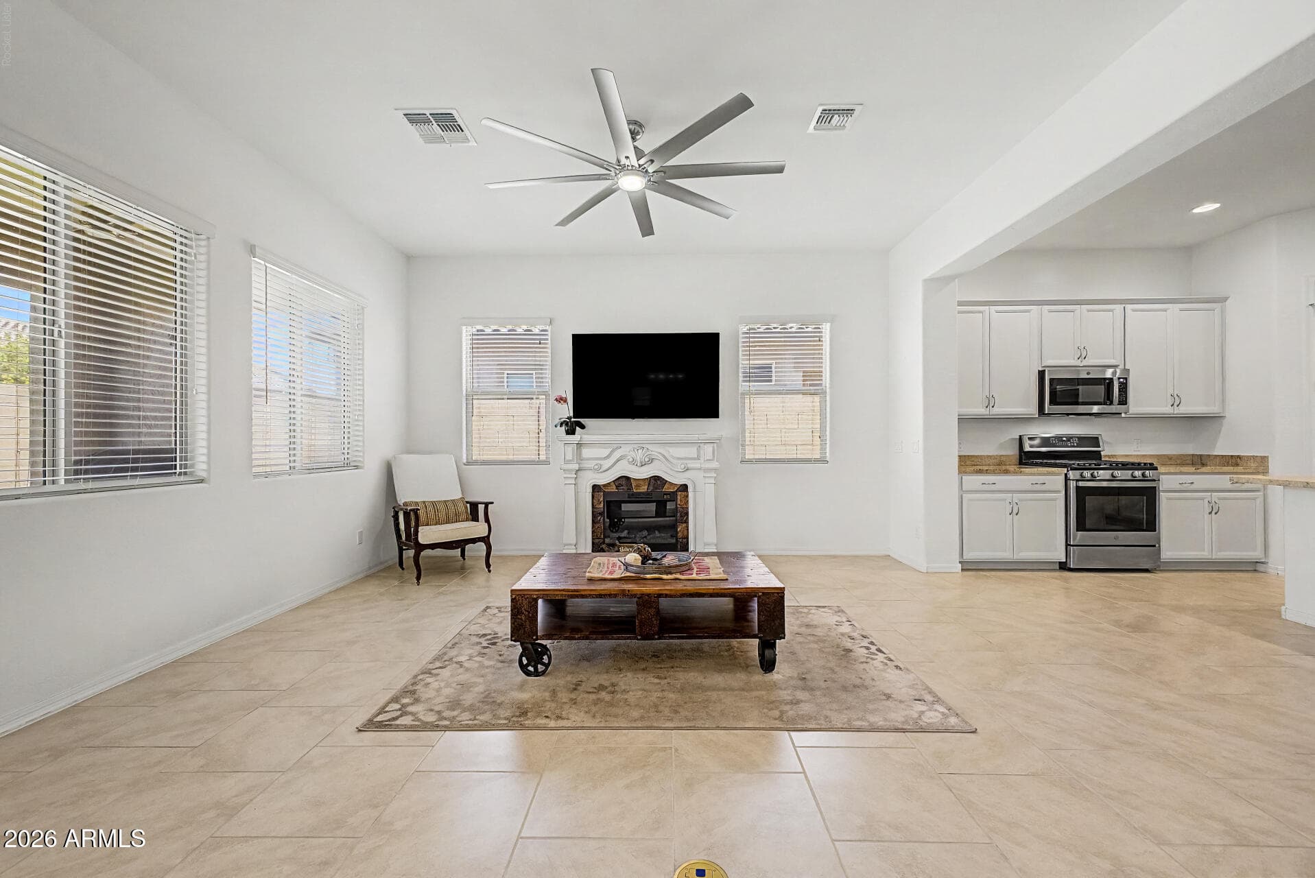 9400 W VILLA CHULA, Peoria, AZ 85383 — photo 10 of 100
