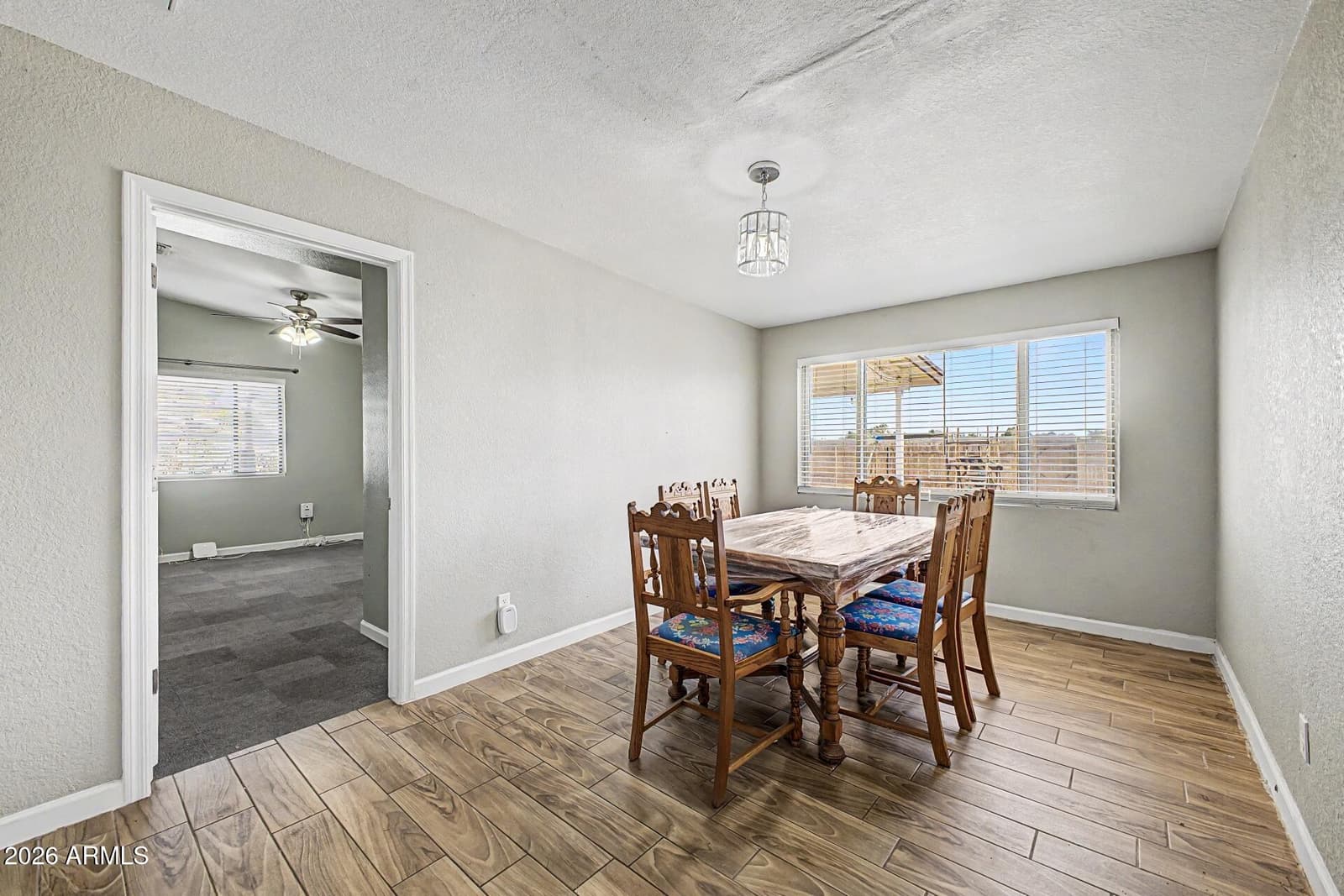 6407 E ASPEN Avenue, Mesa, AZ 85206 — photo 9 of 33