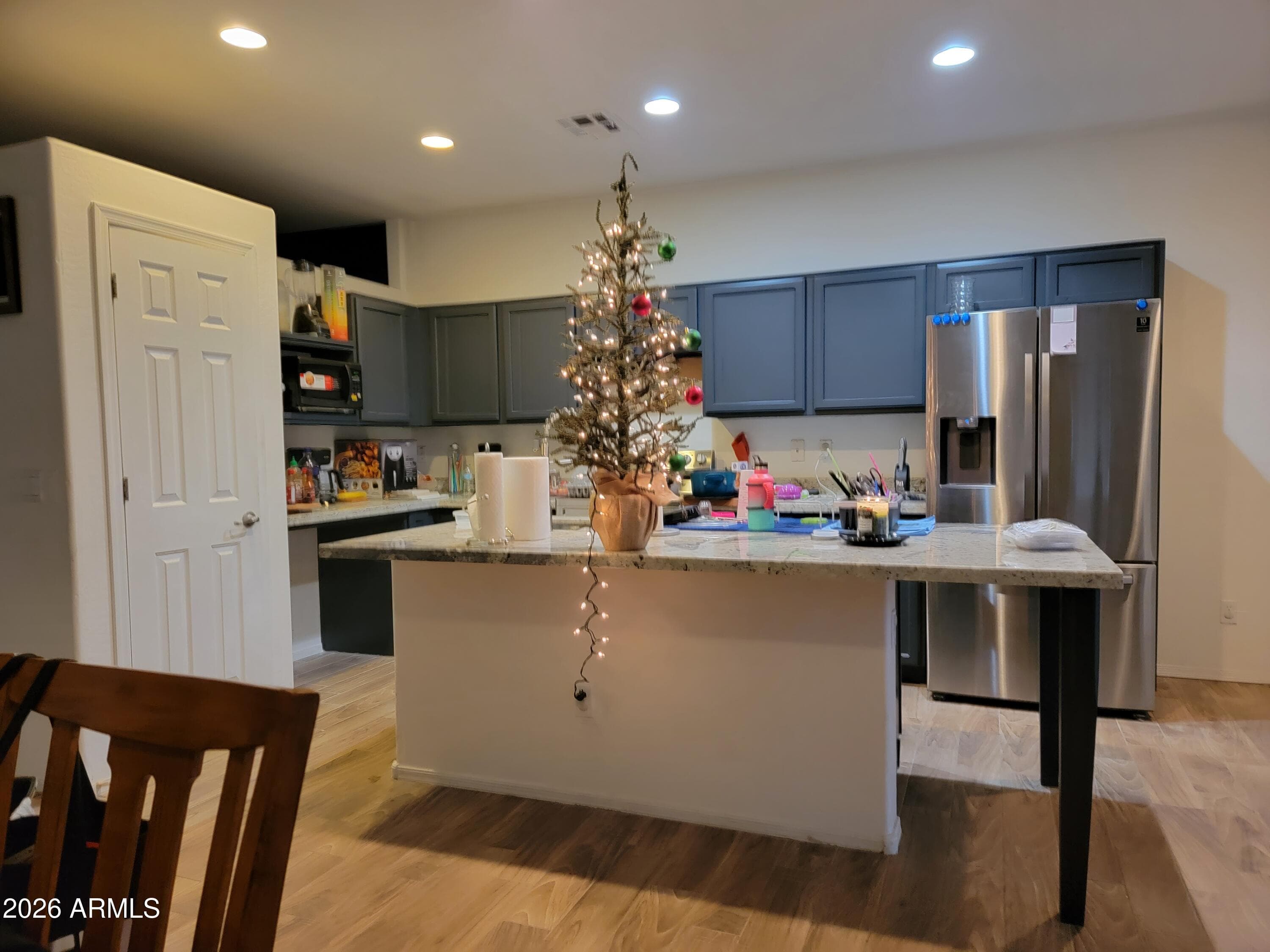 10253 W CHIPMAN Road, Tolleson, AZ 85353 — photo 3 of 4