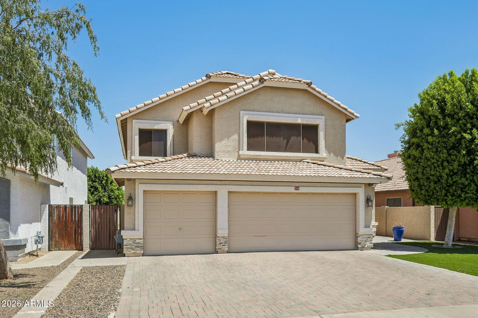 704 E WINDSOR Drive, Gilbert, AZ 85296 — photo 39 of 39