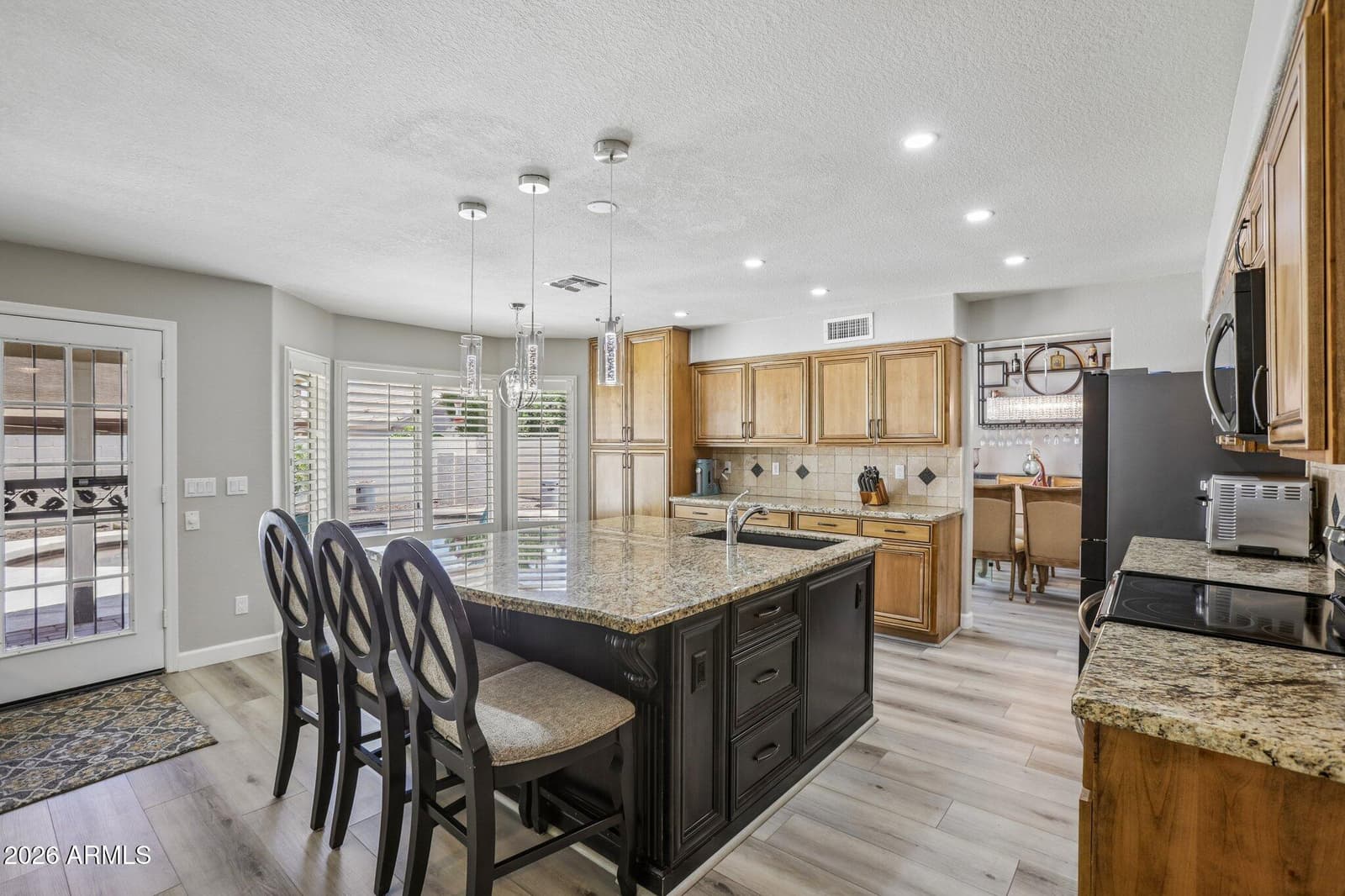 704 E WINDSOR Drive, Gilbert, AZ 85296 — photo 15 of 39