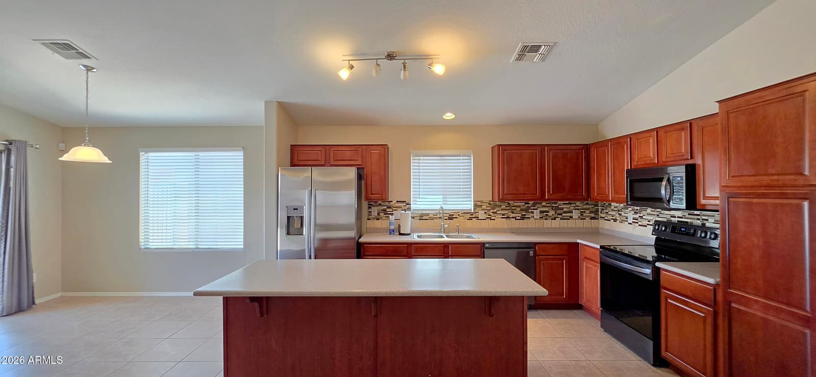 15213 N LUNA Street, El Mirage, AZ 85335 — photo 5 of 39