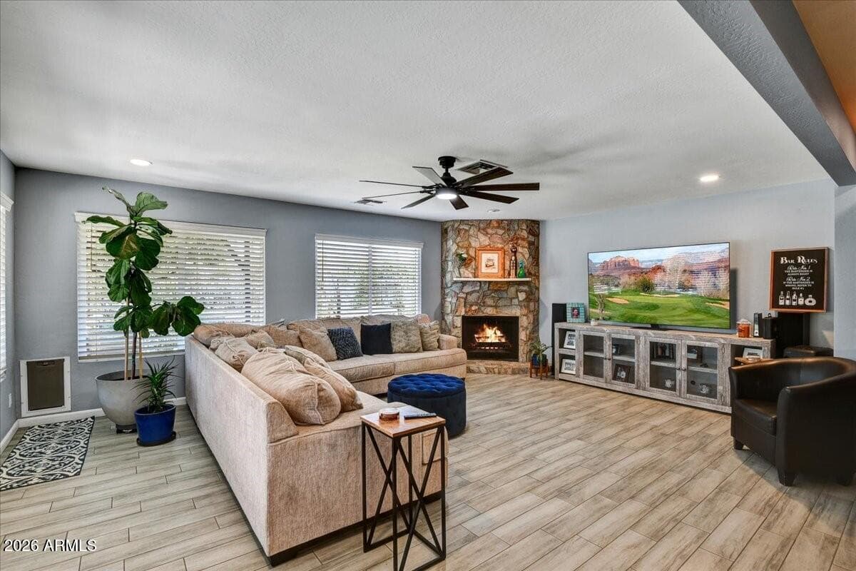 7362 N 38TH Avenue, Phoenix, AZ 85051 — photo 7 of 26