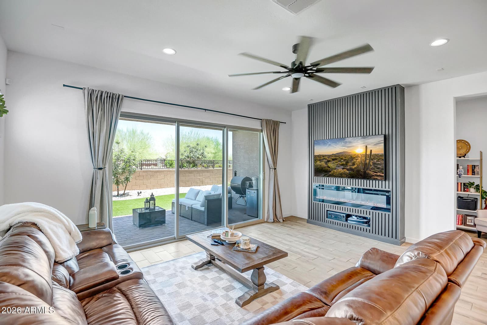 17140 W WHISPERING WIND Drive, Surprise, AZ 85387 — photo 13 of 49
