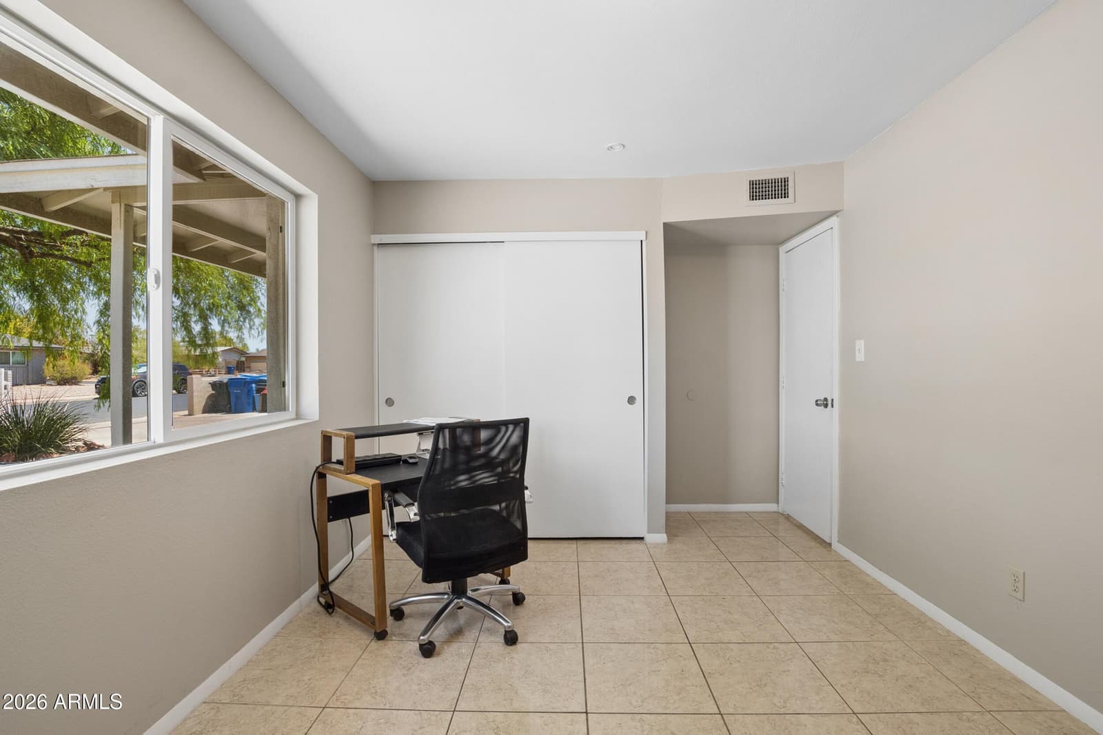 2131 W EDGEWOOD Avenue, Mesa, AZ 85202 — photo 21 of 36