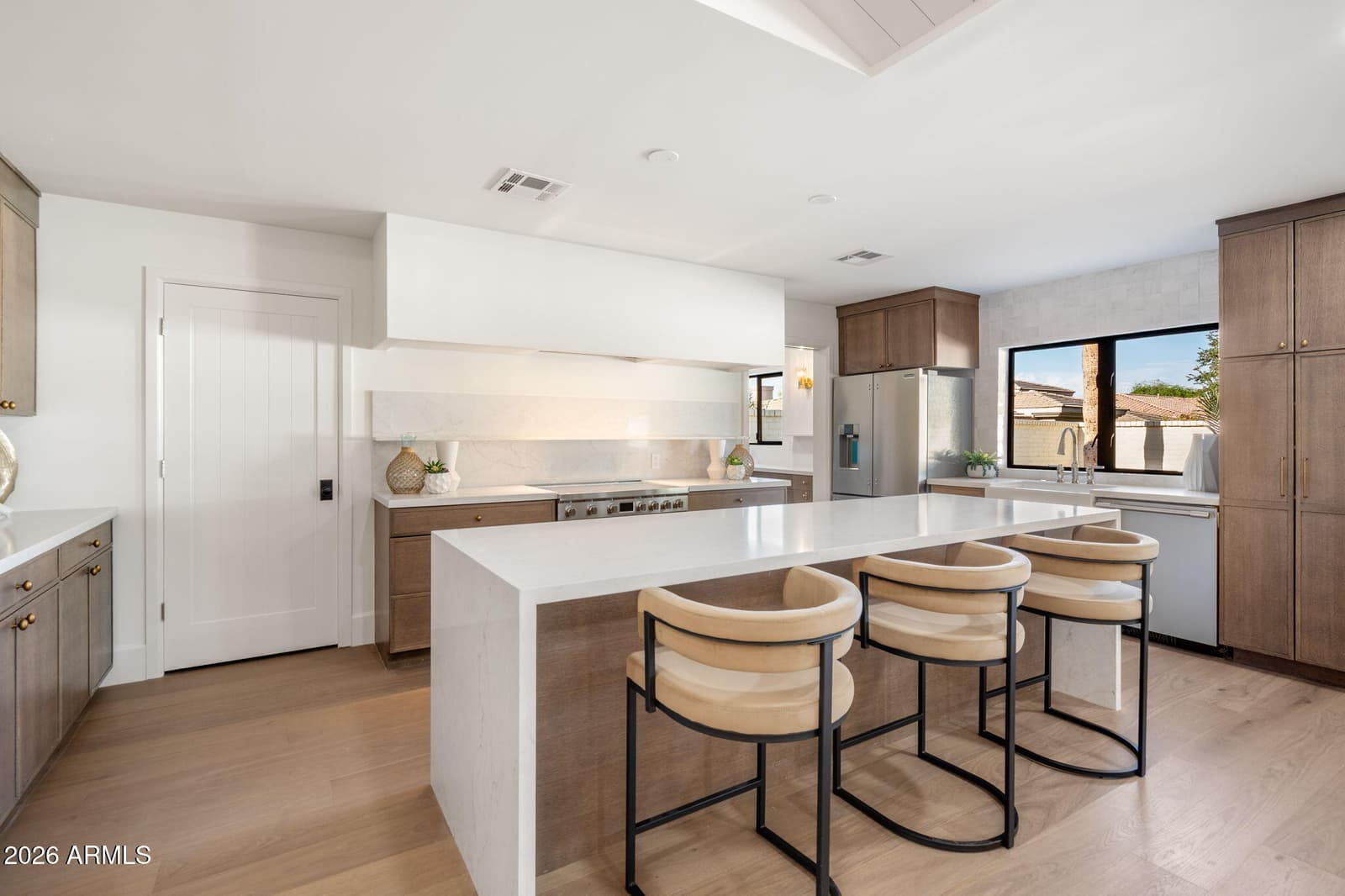 7369 E MCLELLAN Boulevard, Scottsdale, AZ 85250 — photo 10 of 54