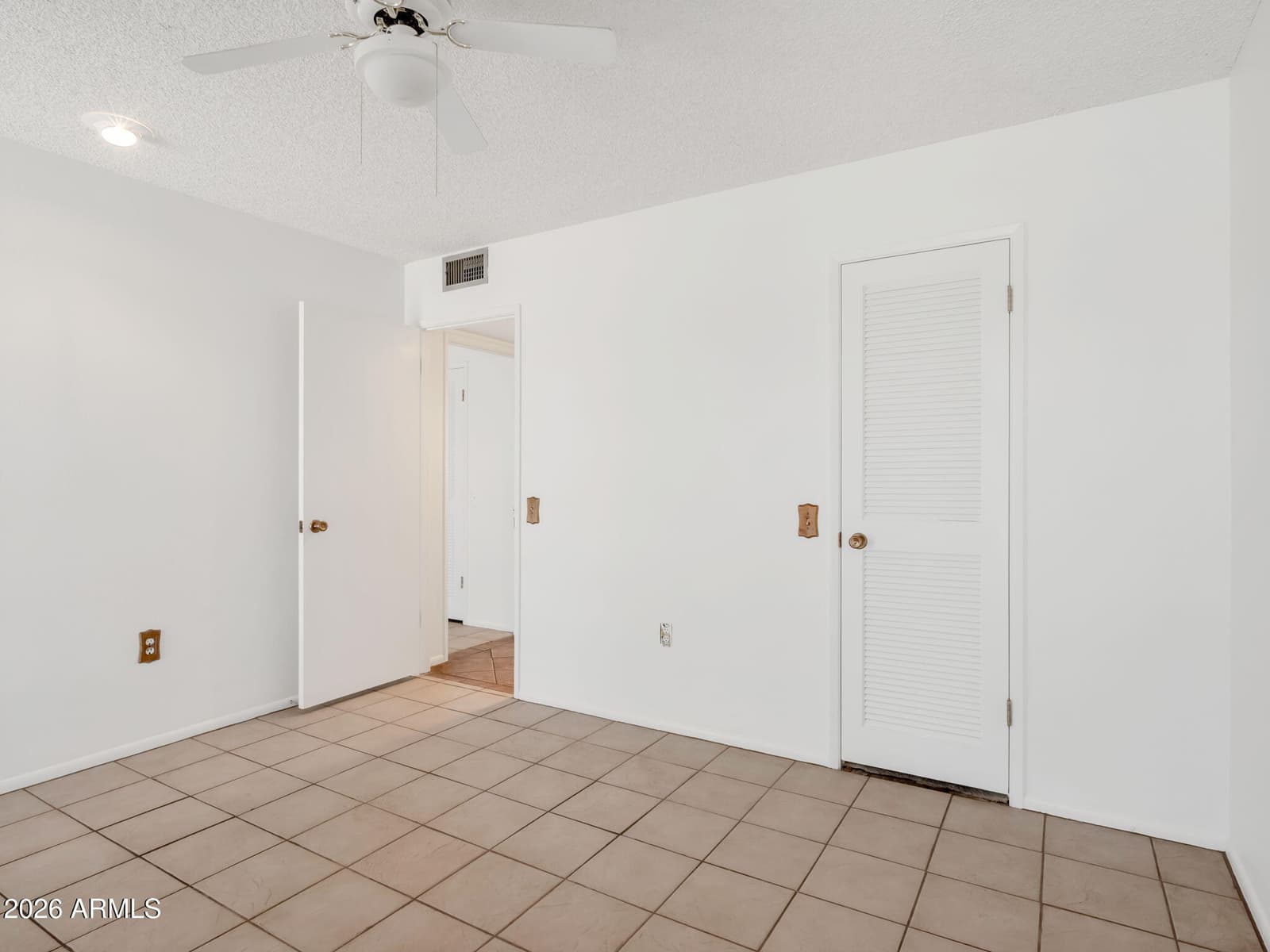 11070 W PLEASANT VALLEY Road, Sun City, AZ 85351 — photo 19 of 22