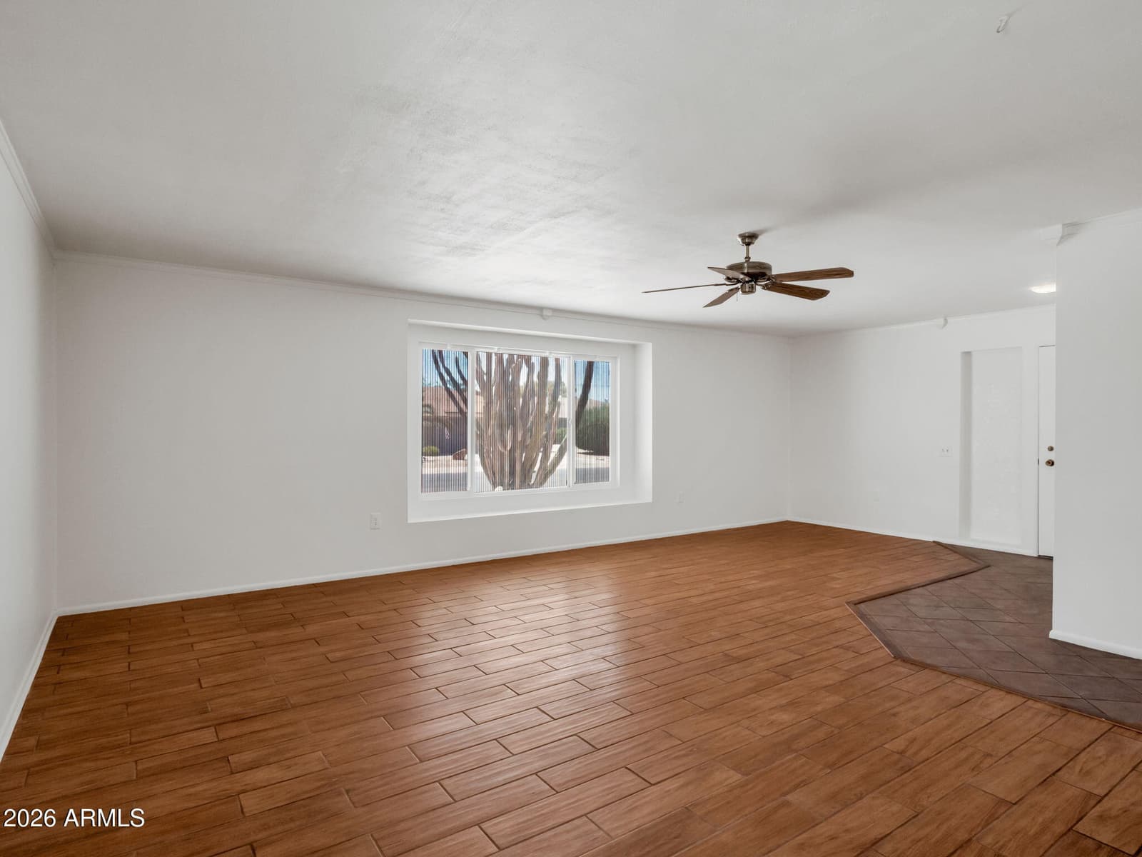 11070 W PLEASANT VALLEY Road, Sun City, AZ 85351 — photo 2 of 22