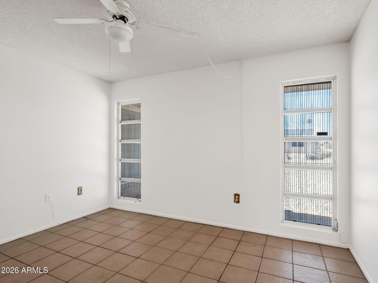 11070 W PLEASANT VALLEY Road, Sun City, AZ 85351 — photo 18 of 22