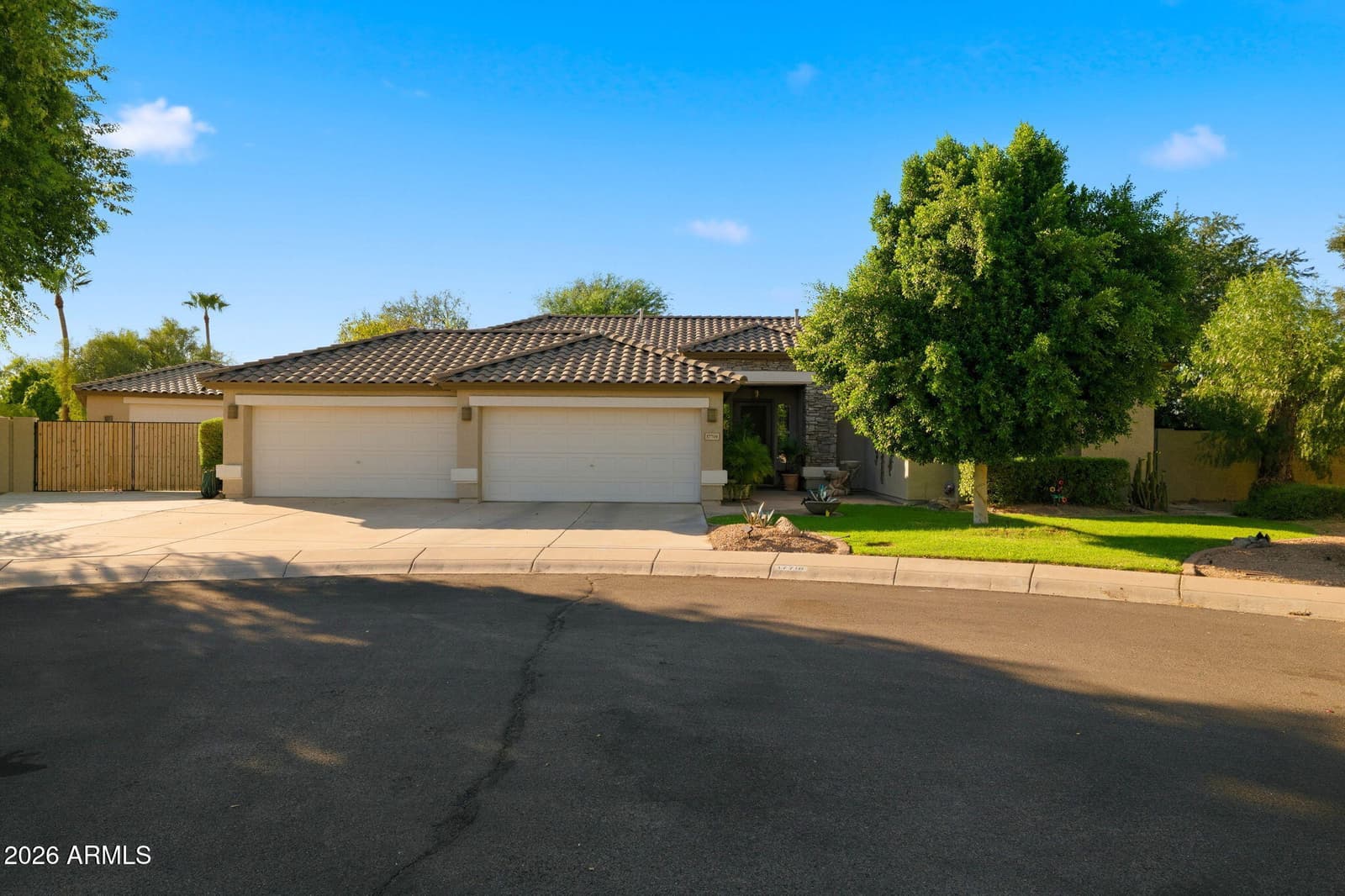 17718 N 68TH Drive, Glendale, AZ 85308 — photo 3 of 72