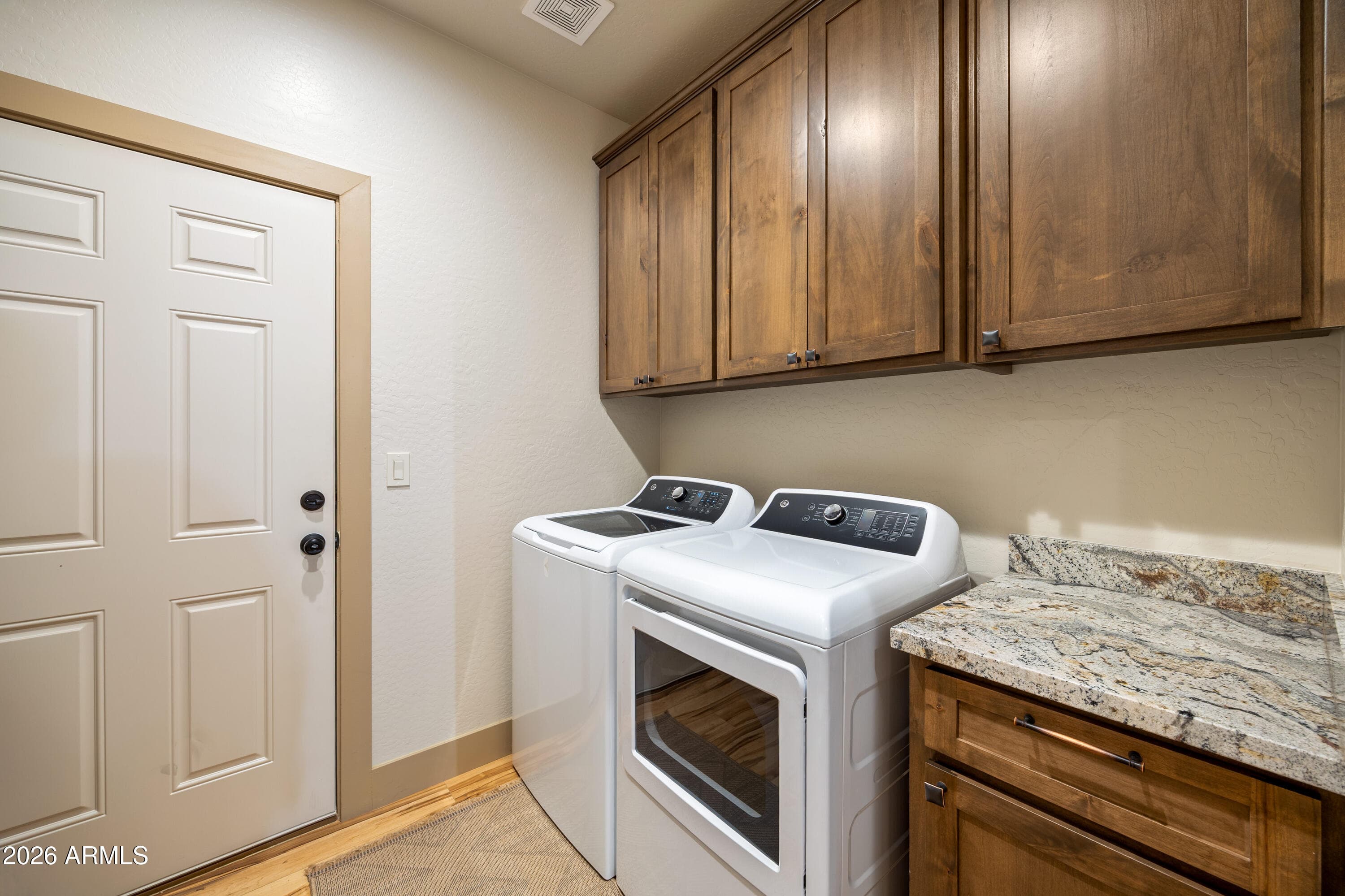 2554 S WILLOW Way, Pinetop-Lakeside, AZ 85929 — photo 25 of 40
