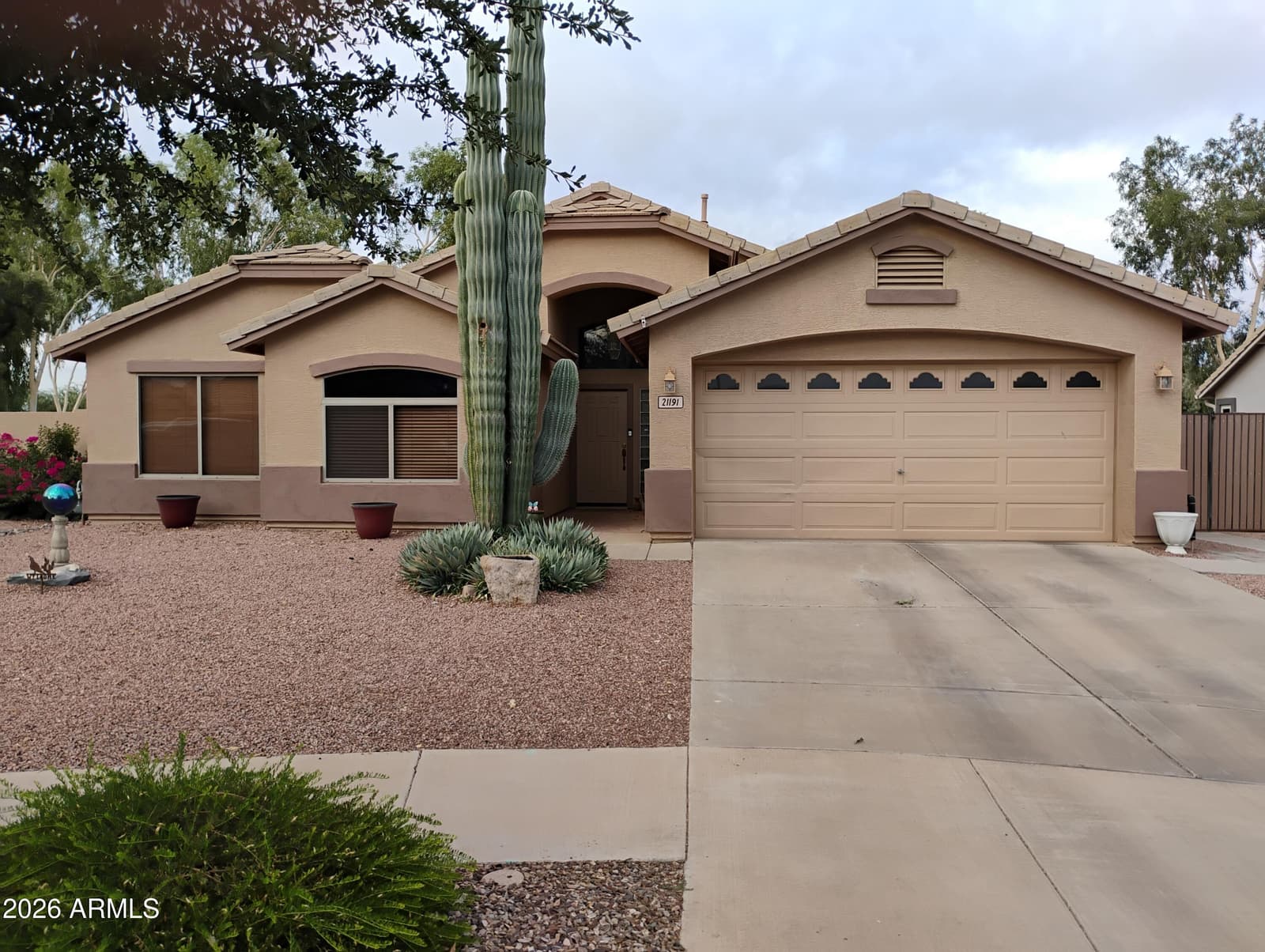 21191 E CALLE DE FLORES, Queen Creek, AZ 85142 — photo 1 of 52