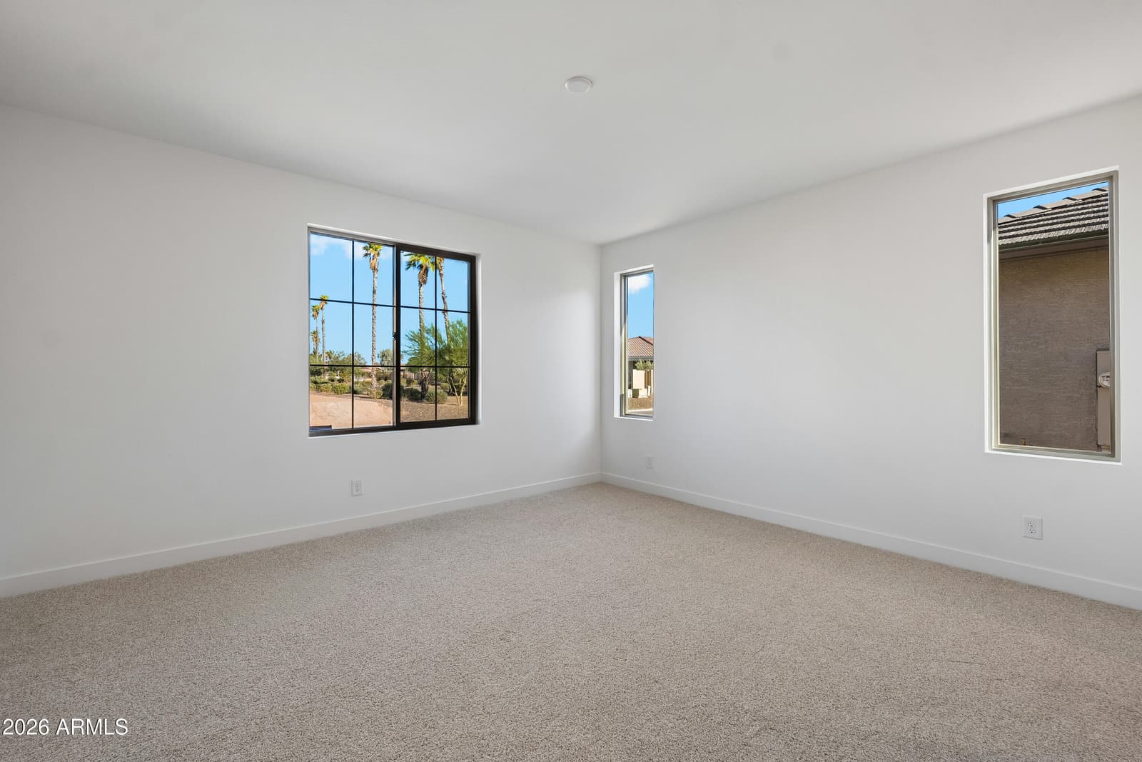 5710 N LUNA Drive, Eloy, AZ 85131 — photo 8 of 35