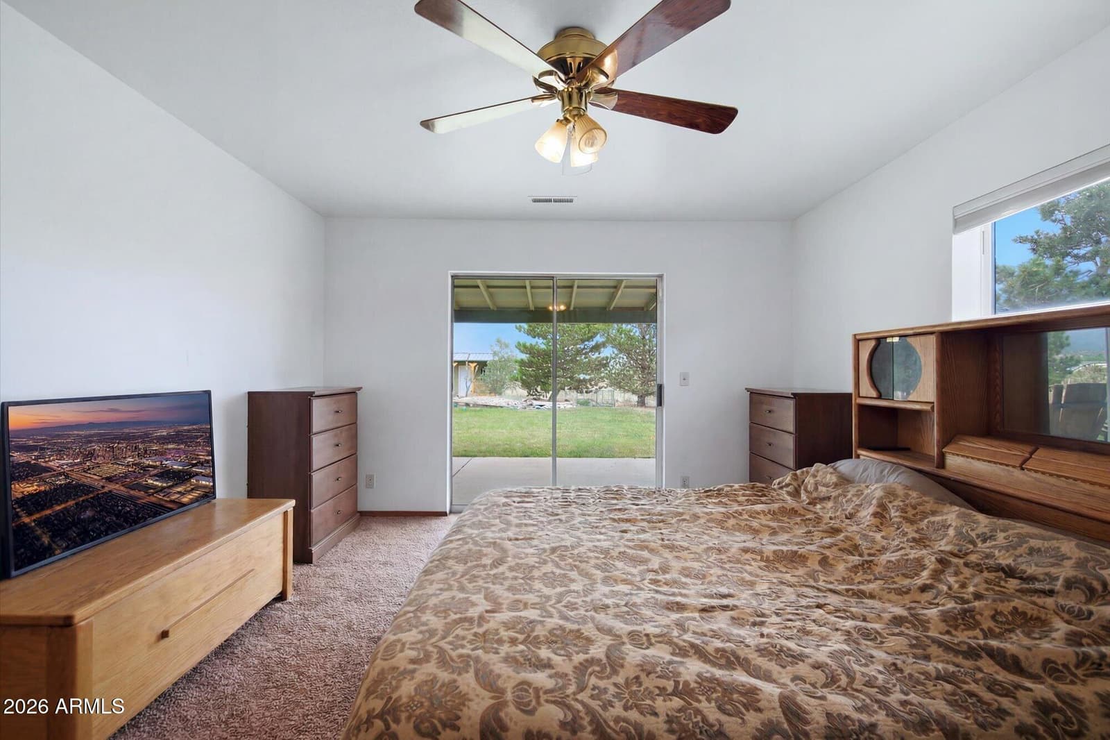 8415 YAKIMA Road, Flagstaff, AZ 86004 — photo 11 of 35