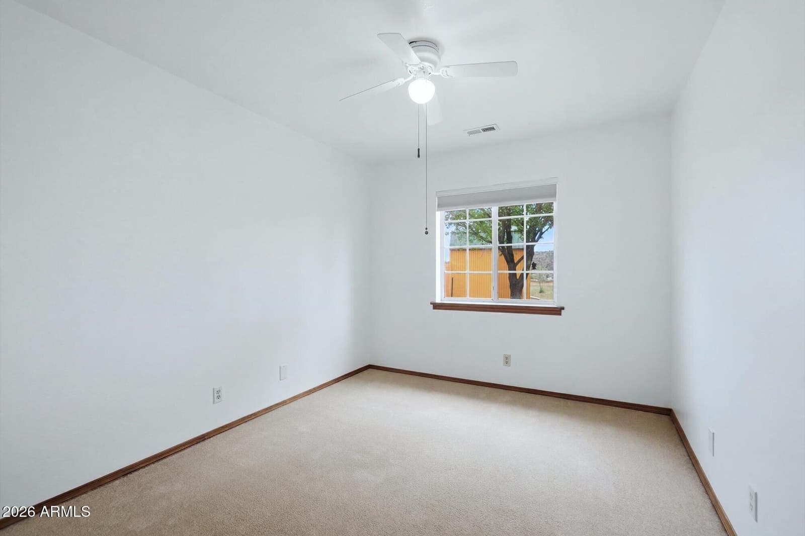 8415 YAKIMA Road, Flagstaff, AZ 86004 — photo 15 of 35