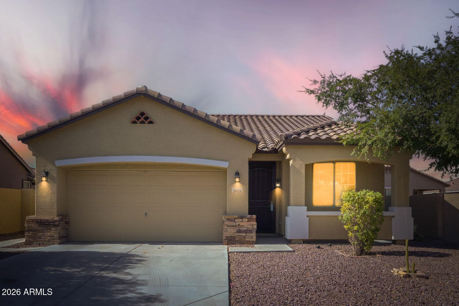 2625 W BEVERLY Road W, Phoenix, AZ 85041 — photo 2 of 29