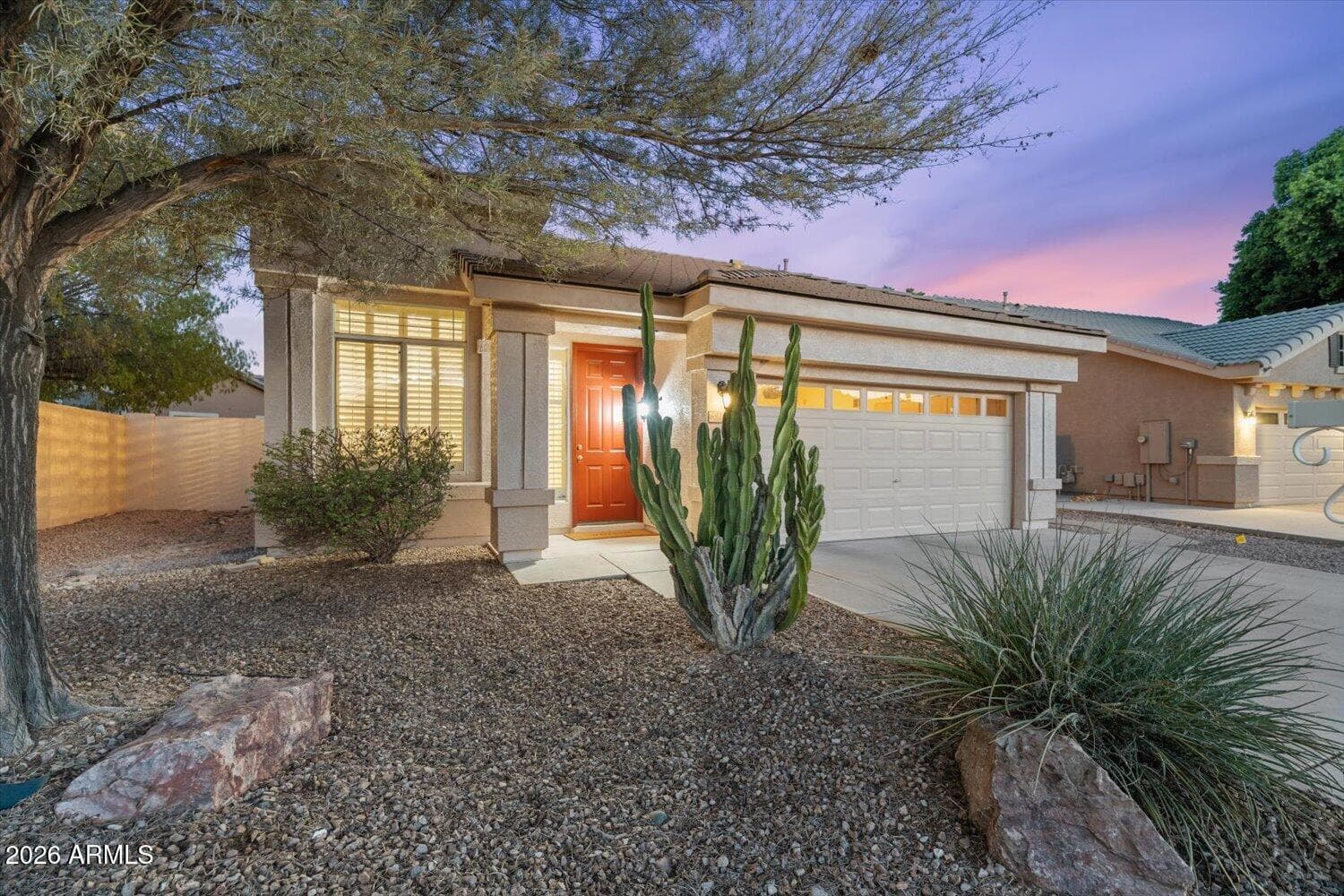 6915 W BLACKHAWK Drive, Glendale, AZ 85308 — photo 32 of 40