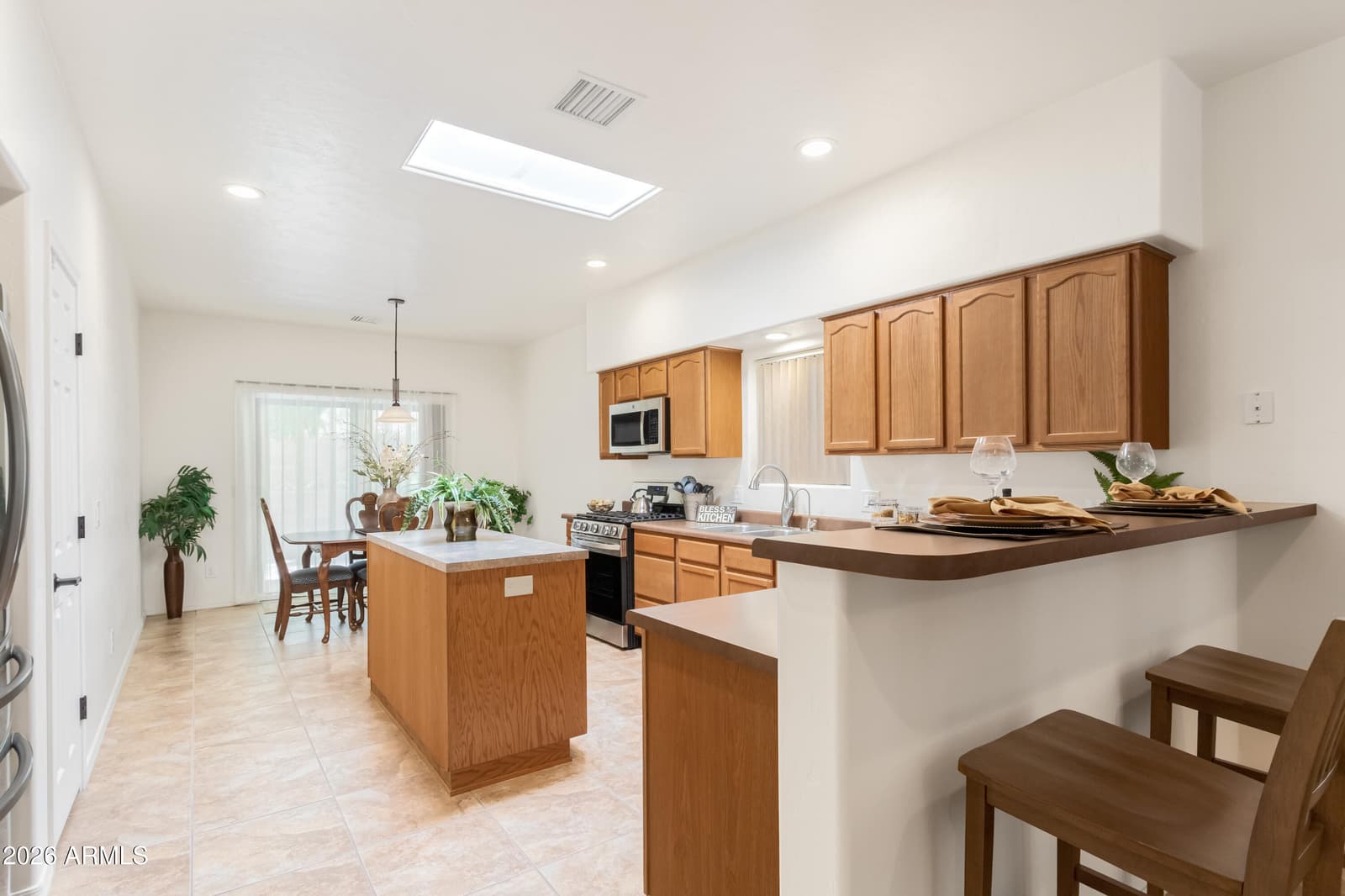 516 S Sky Ranch Road, Sierra Vista, AZ 85635 — photo 10 of 35