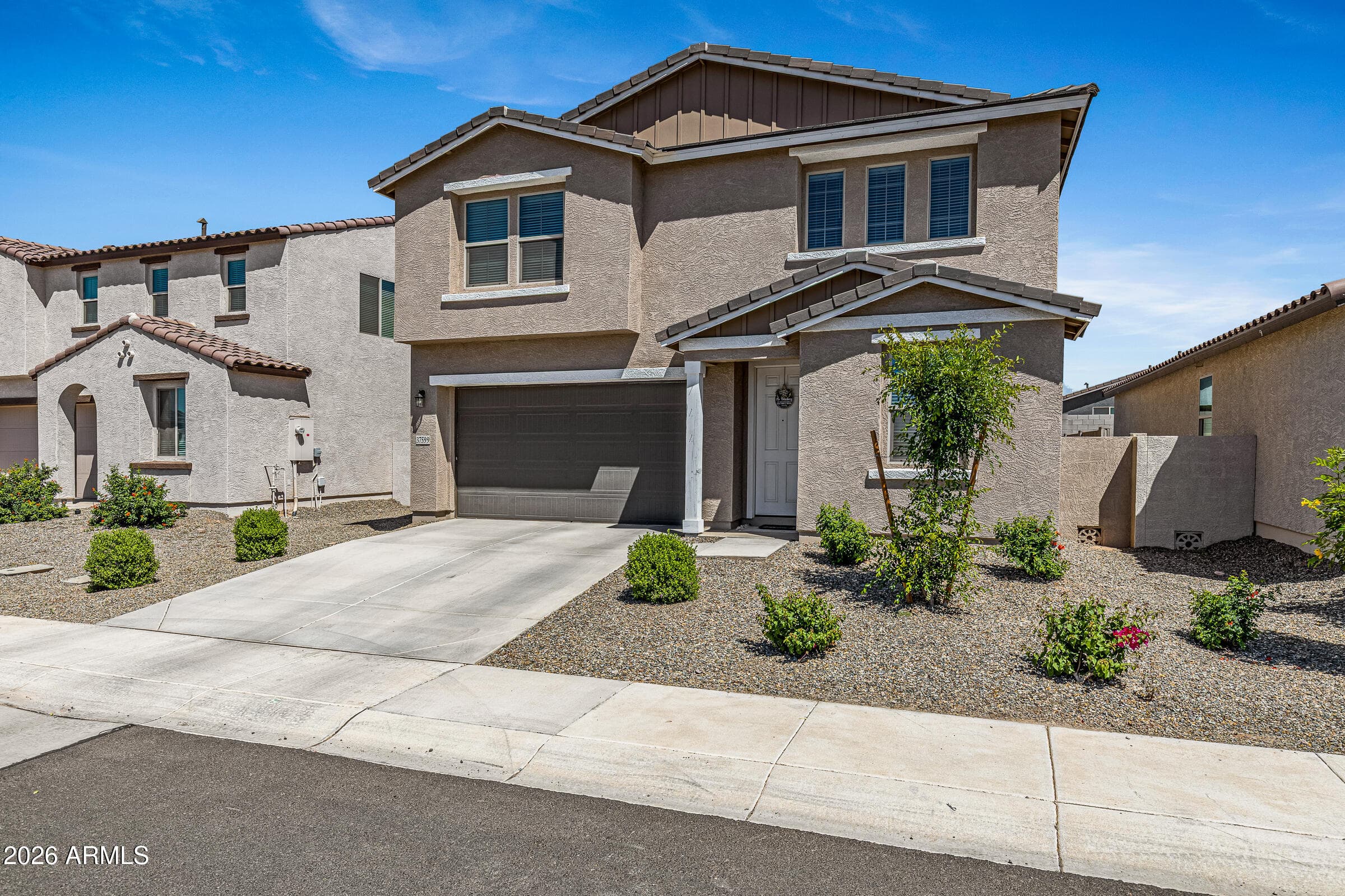 37599 N CAVERN Way, San Tan Valley, AZ 85140 — photo 2 of 30
