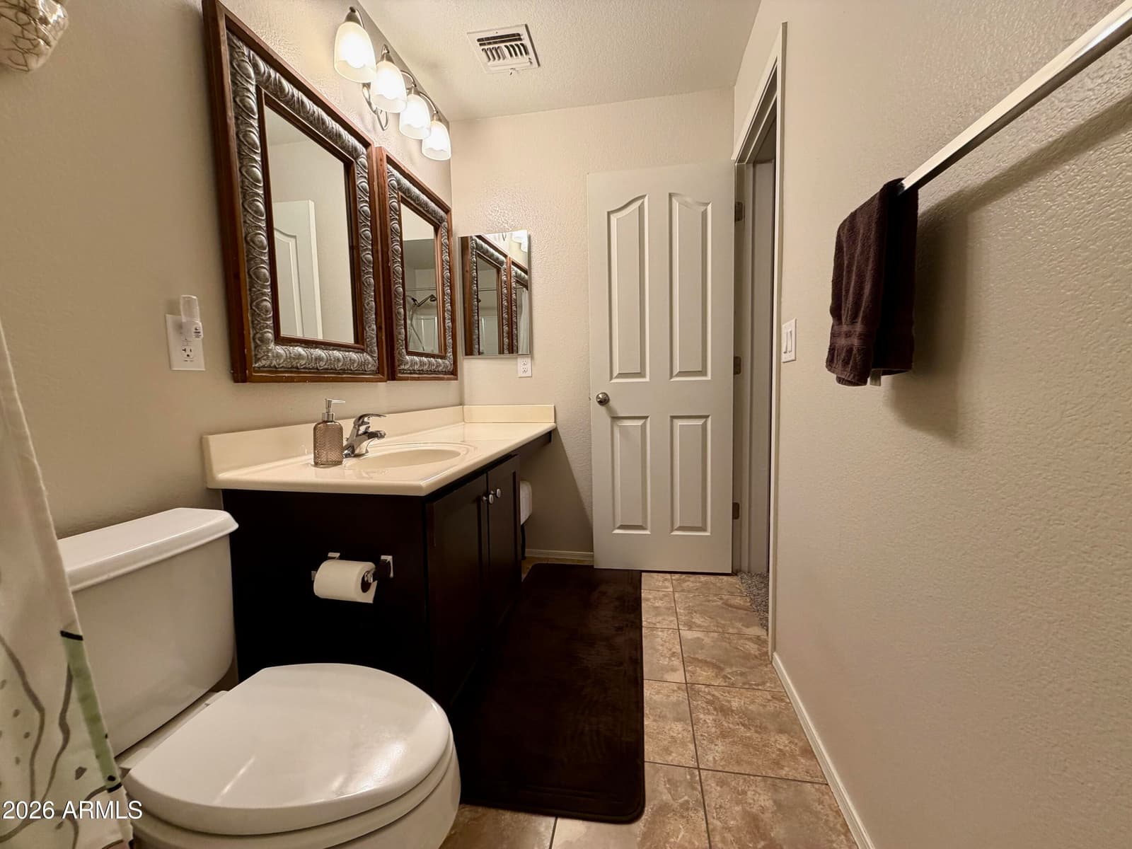 3060 E DUNBAR Drive, Phoenix, AZ 85042 — photo 27 of 44