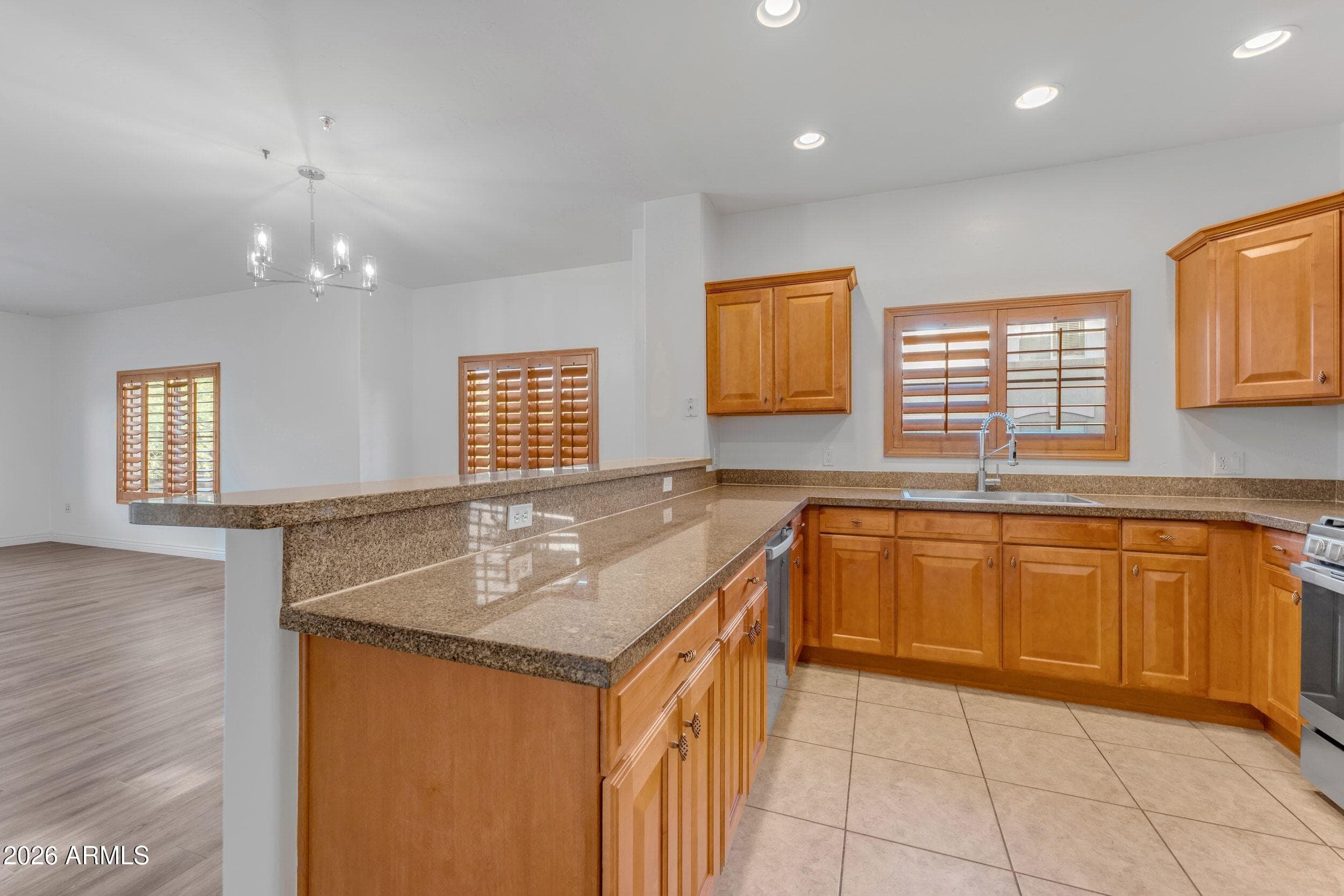 5450 E Deer Valley Drive 2206, Phoenix, AZ 85054 — photo 9 of 56