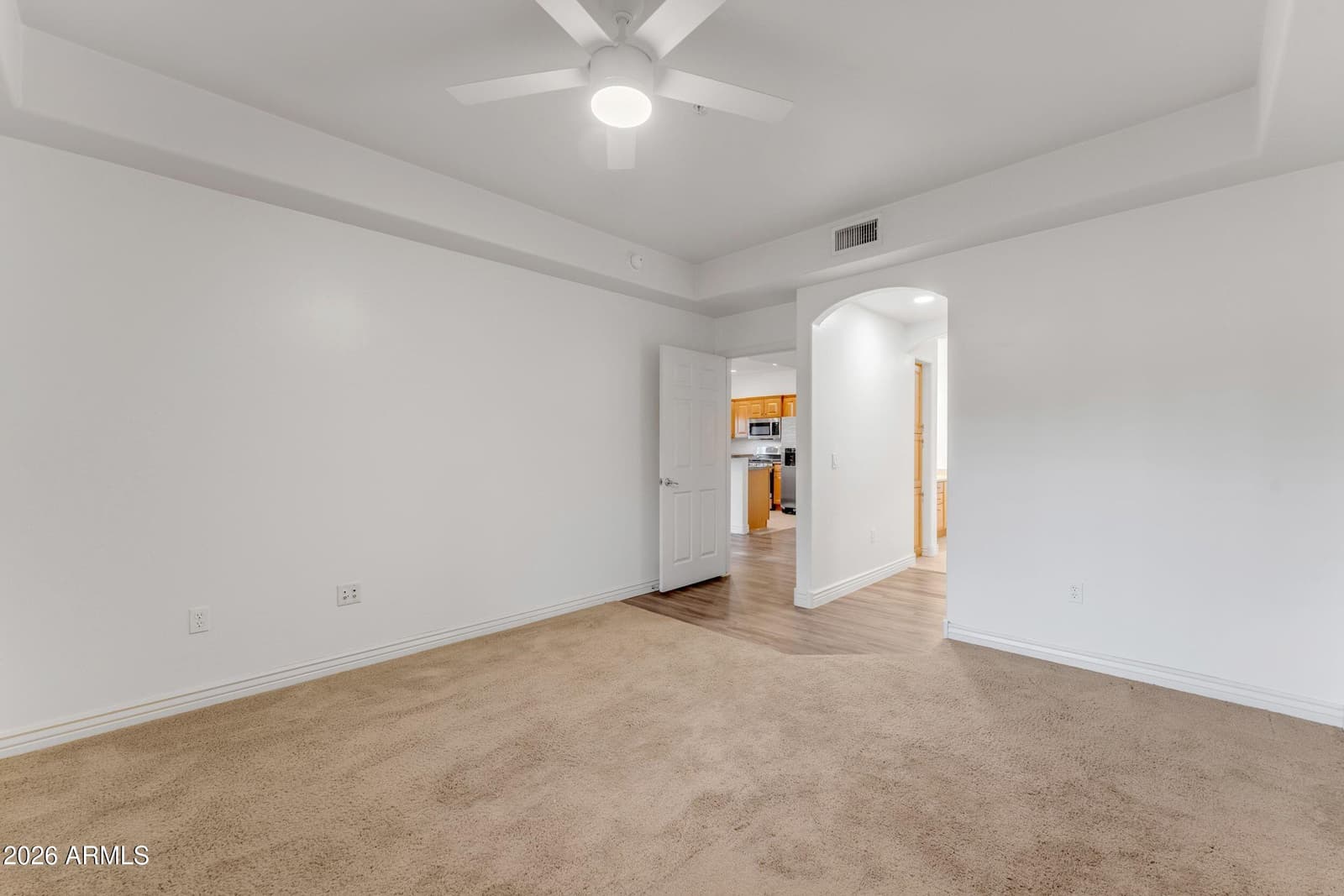5450 E Deer Valley Drive 2206, Phoenix, AZ 85054 — photo 18 of 56