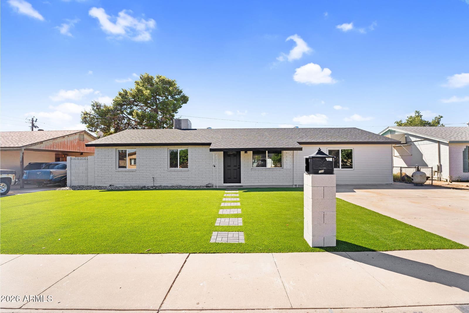 3545 E FRIESS Drive, Phoenix, AZ 85032 — photo 1 of 24