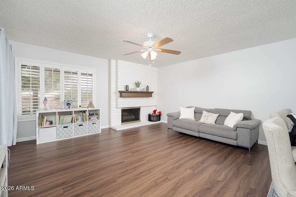 11445 S IROQUOIS Drive, Phoenix, AZ 85044 — photo 5 of 16
