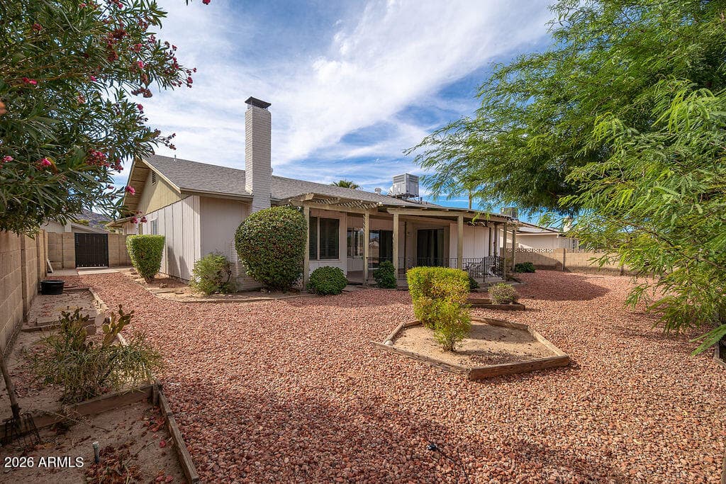 11445 S IROQUOIS Drive, Phoenix, AZ 85044 — photo 15 of 16
