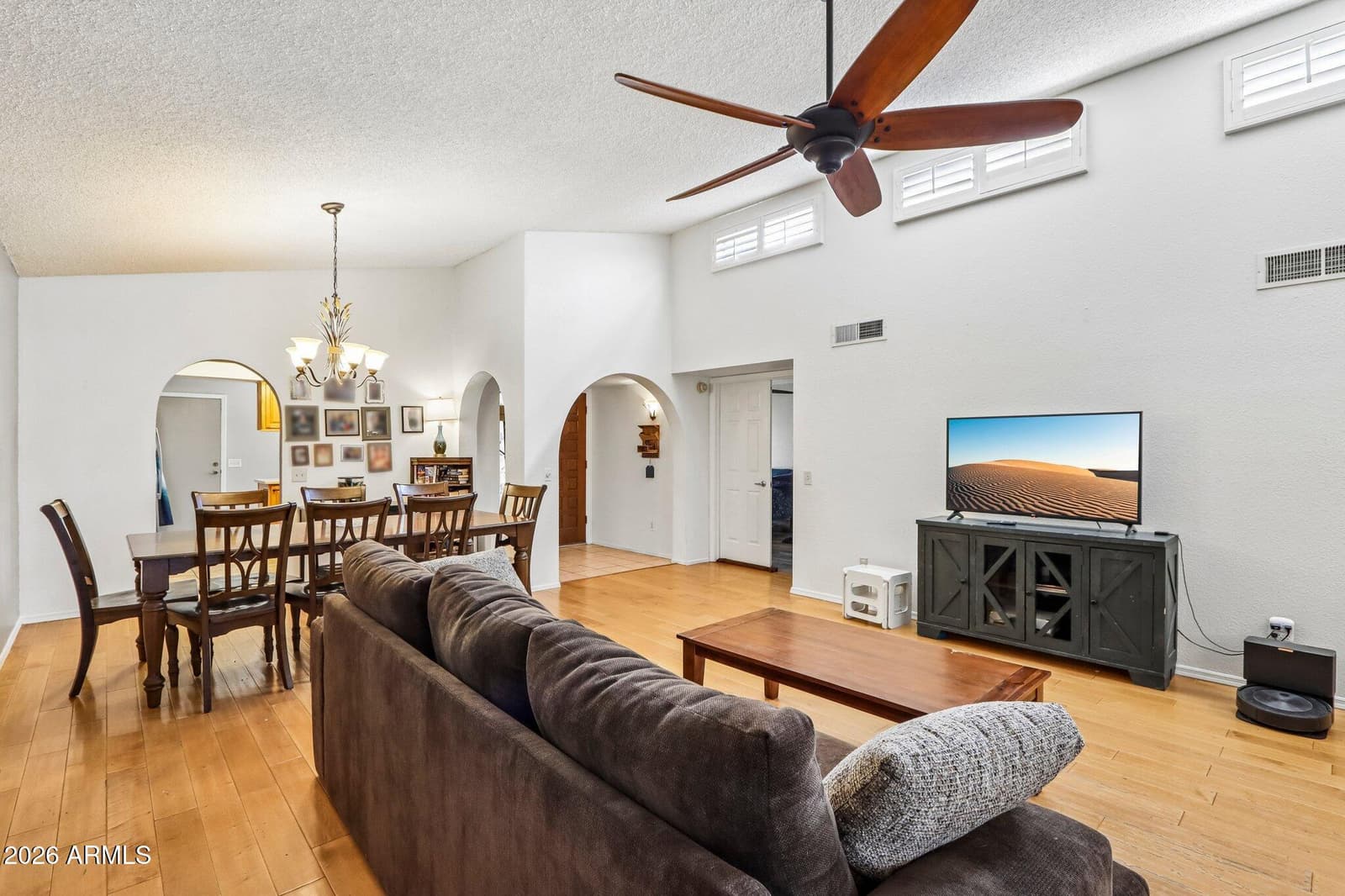 2936 W JUNIPER Avenue, Phoenix, AZ 85053 — photo 11 of 39