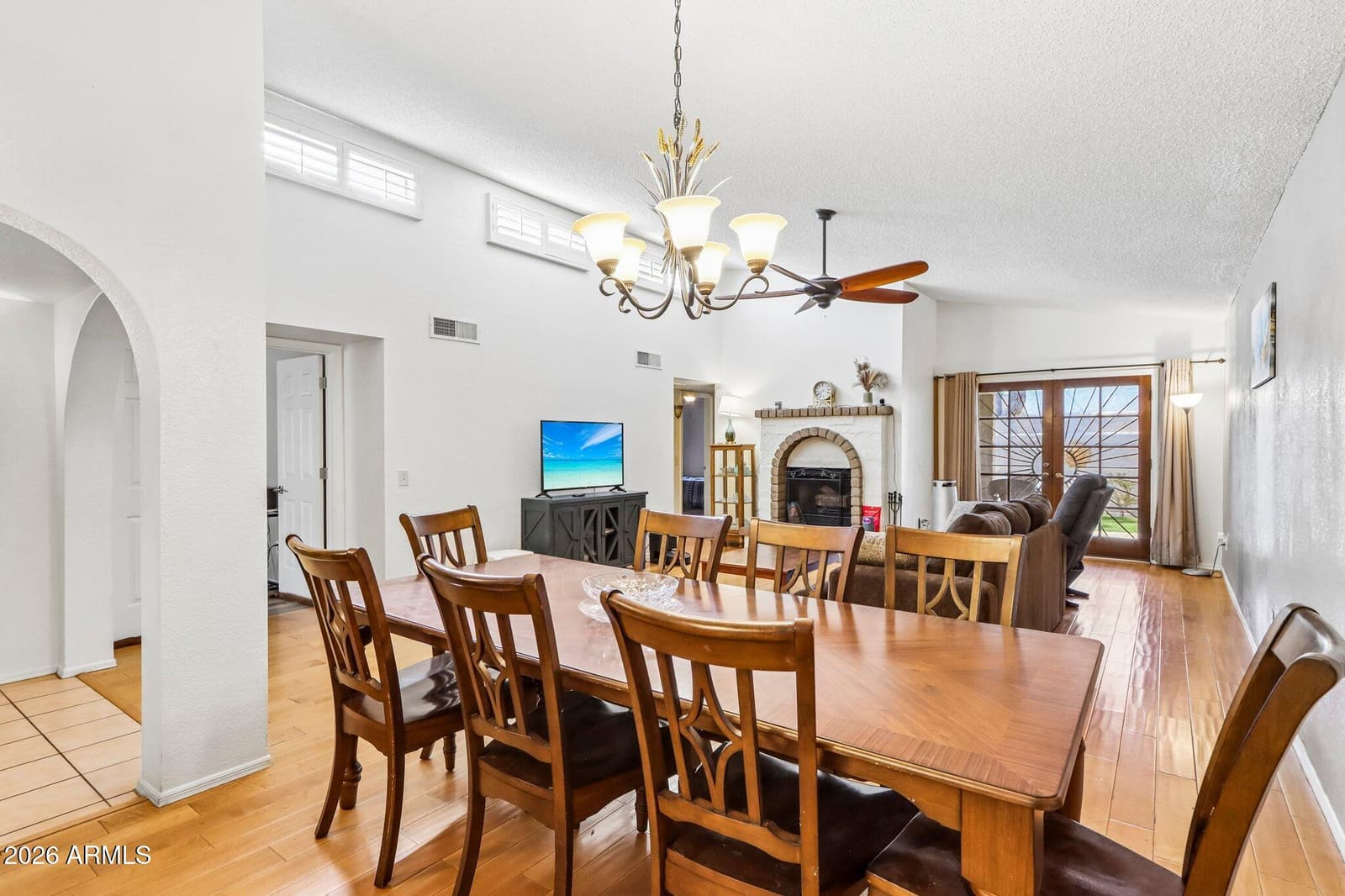 2936 W JUNIPER Avenue, Phoenix, AZ 85053 — photo 14 of 39
