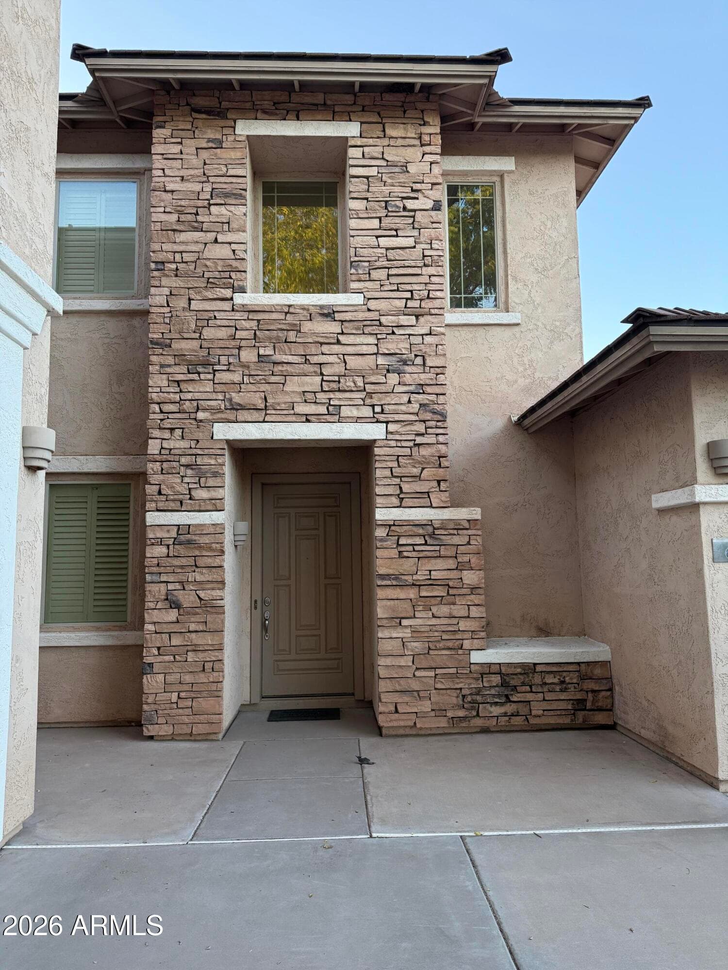 642 E TORREY PINES Place, Chandler, AZ 85249 — photo 7 of 44