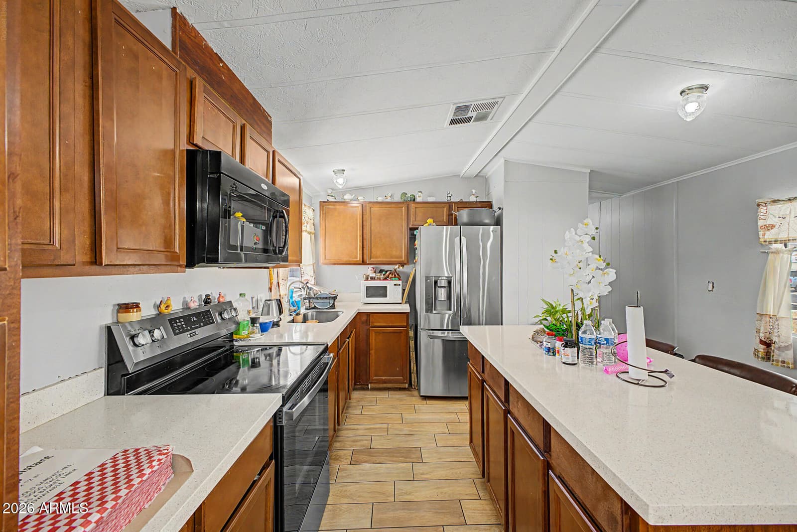 400 W BASELINE Road 270, Tempe, AZ 85283 — photo 8 of 13