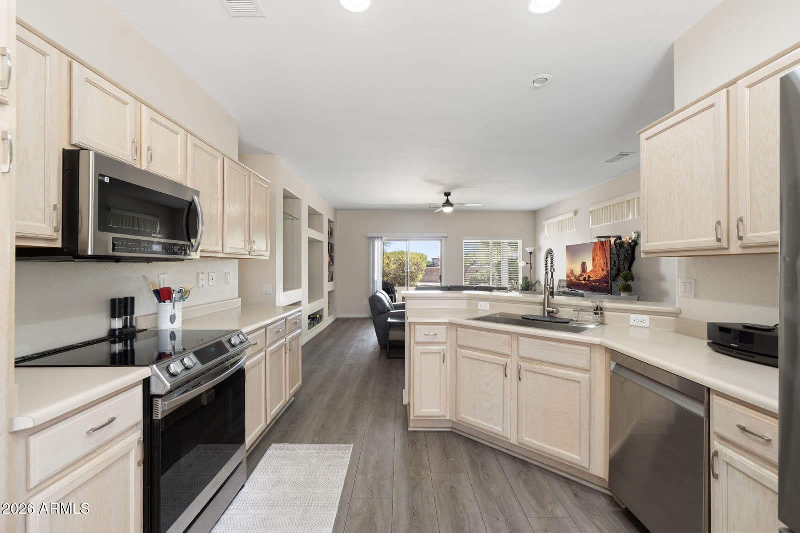 16407 W ROCK SPRINGS Lane W, Surprise, AZ 85374 — photo 12 of 33