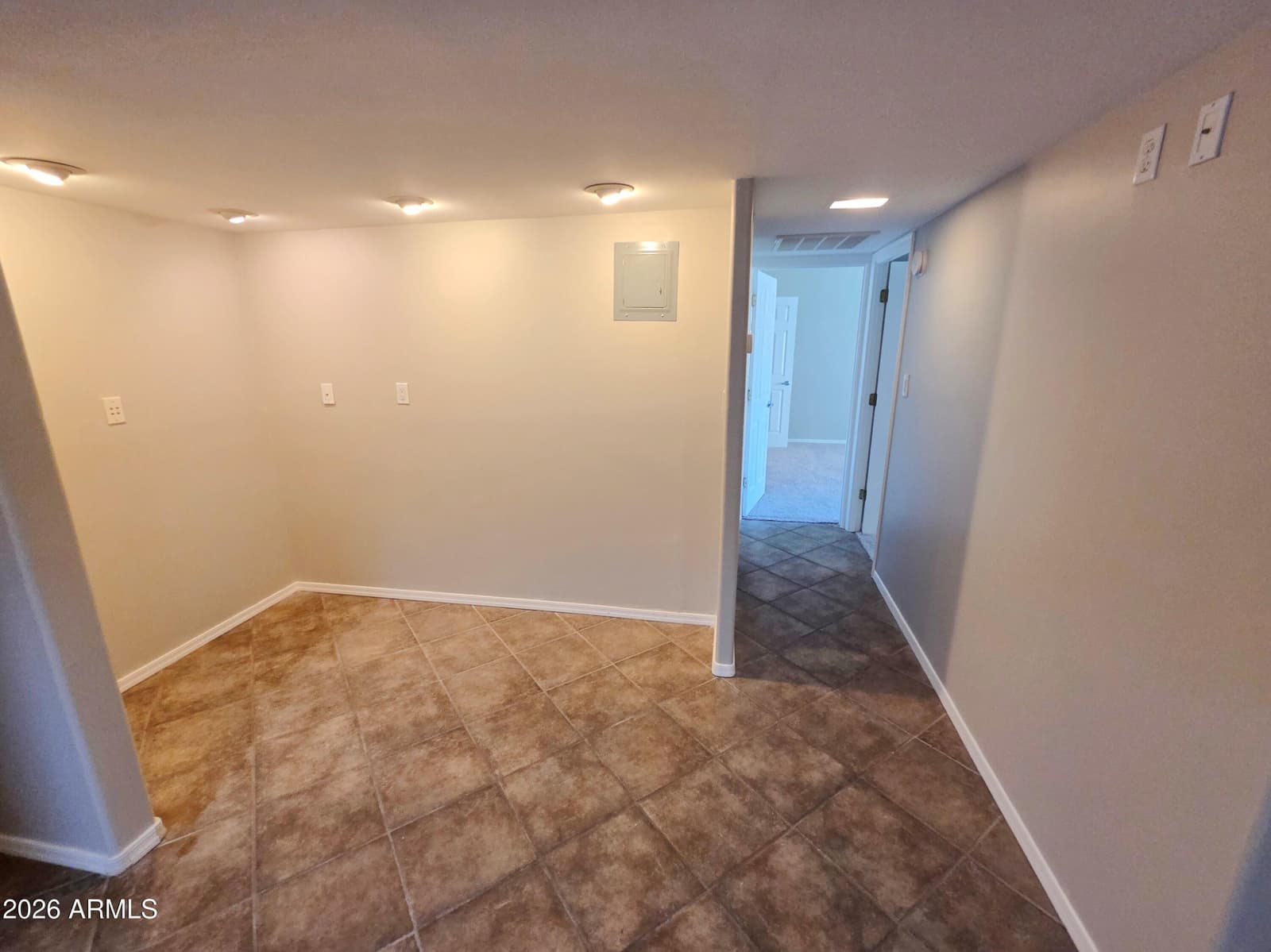 7830 E CAMELBACK Road 104, Scottsdale, AZ 85251 — photo 8 of 16