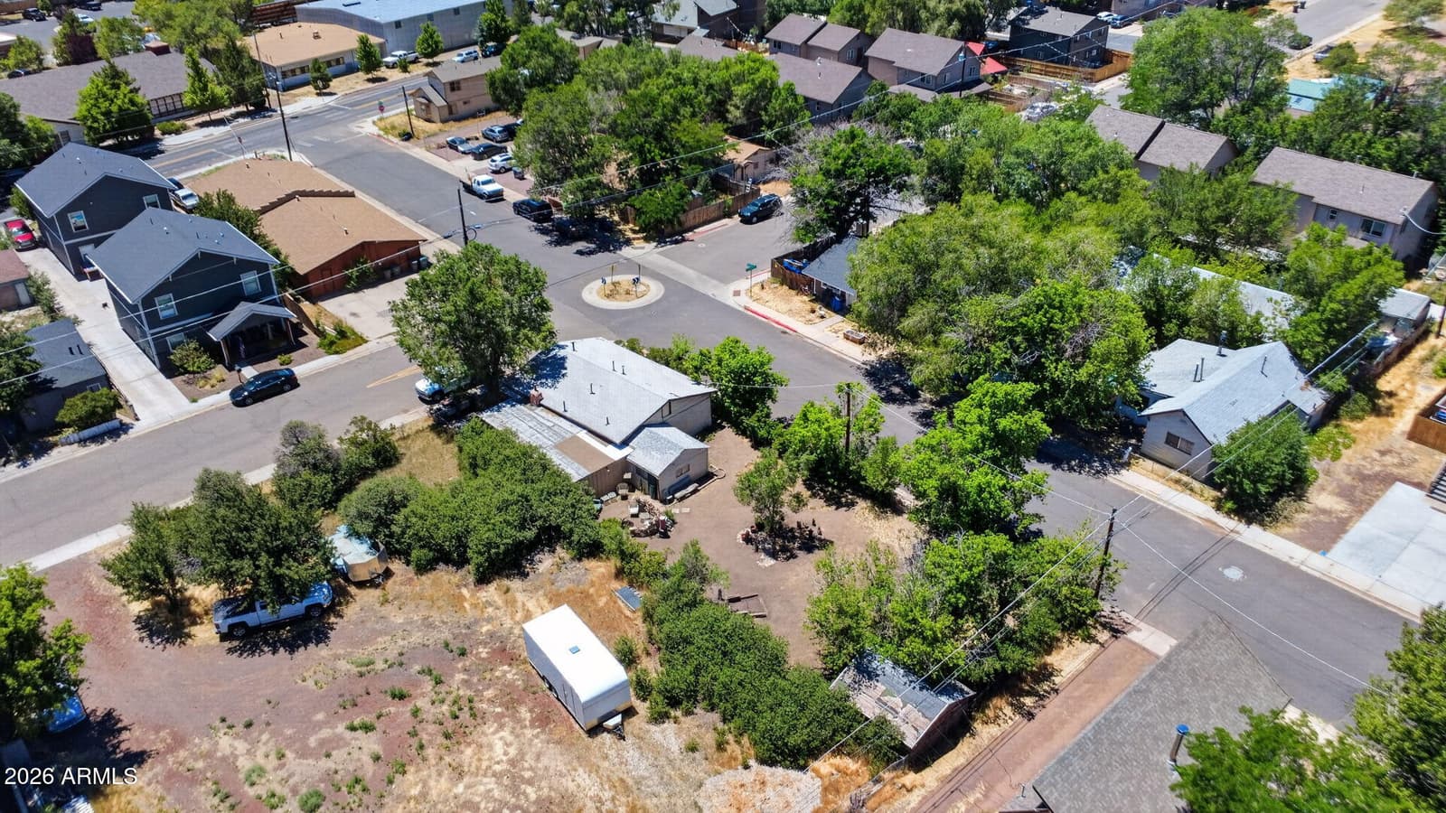 530 W TOMBSTONE Avenue, Flagstaff, AZ 86001 — photo 4 of 15