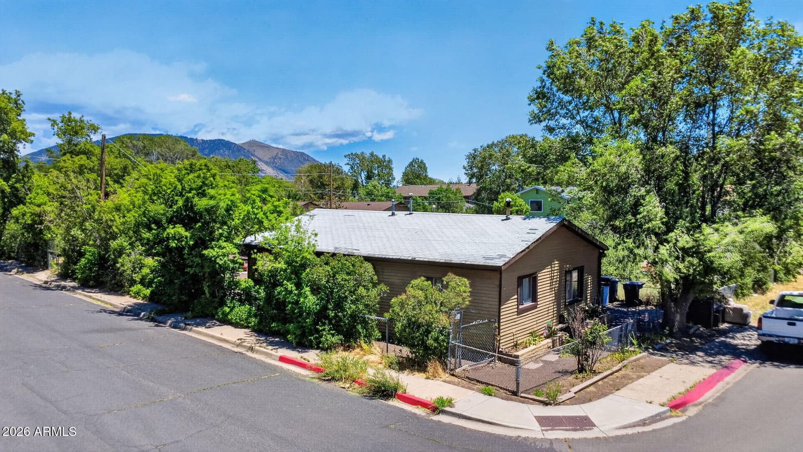 530 W TOMBSTONE Avenue, Flagstaff, AZ 86001 — photo 12 of 15