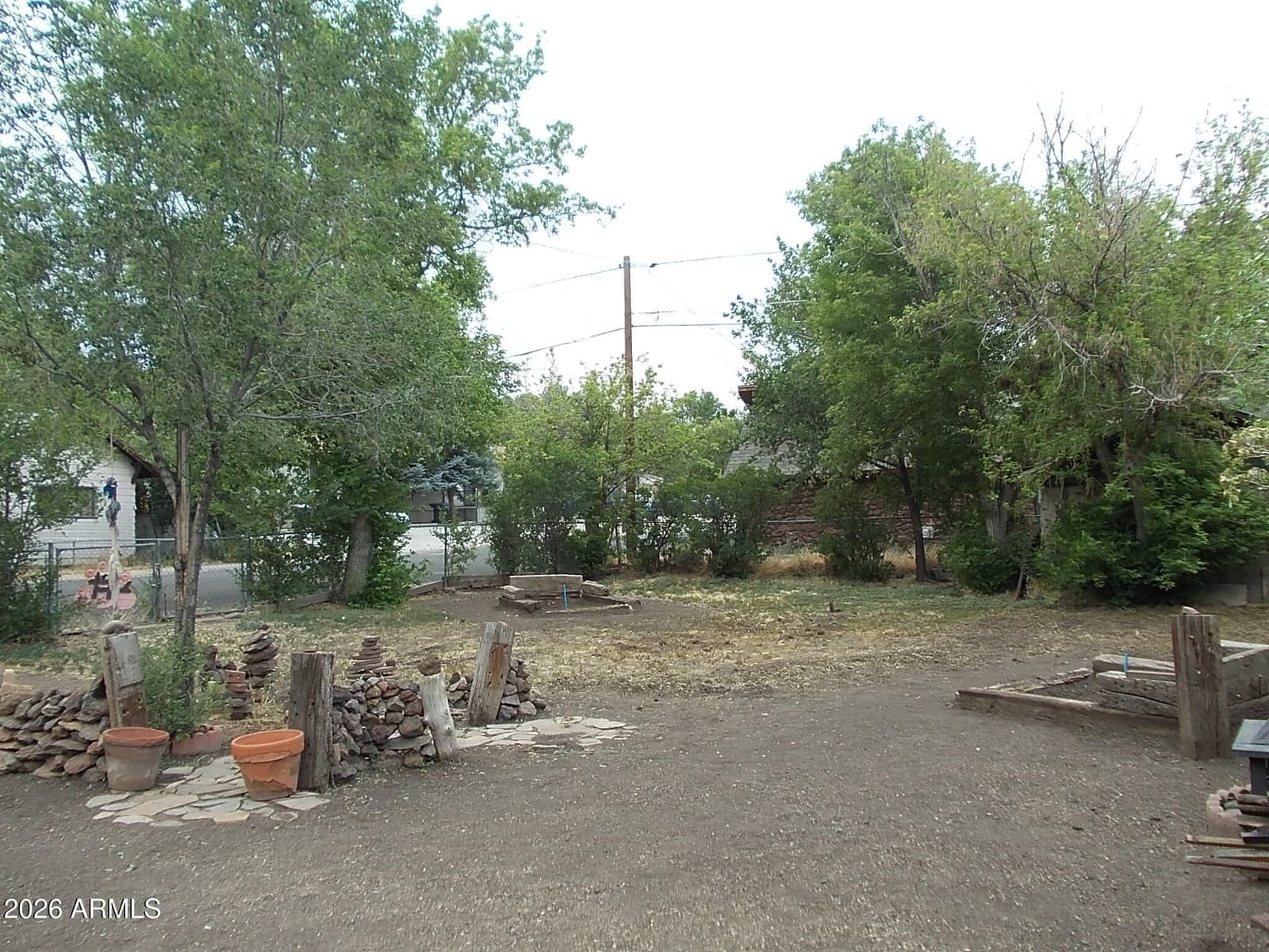 530 W TOMBSTONE Avenue, Flagstaff, AZ 86001 — photo 14 of 15