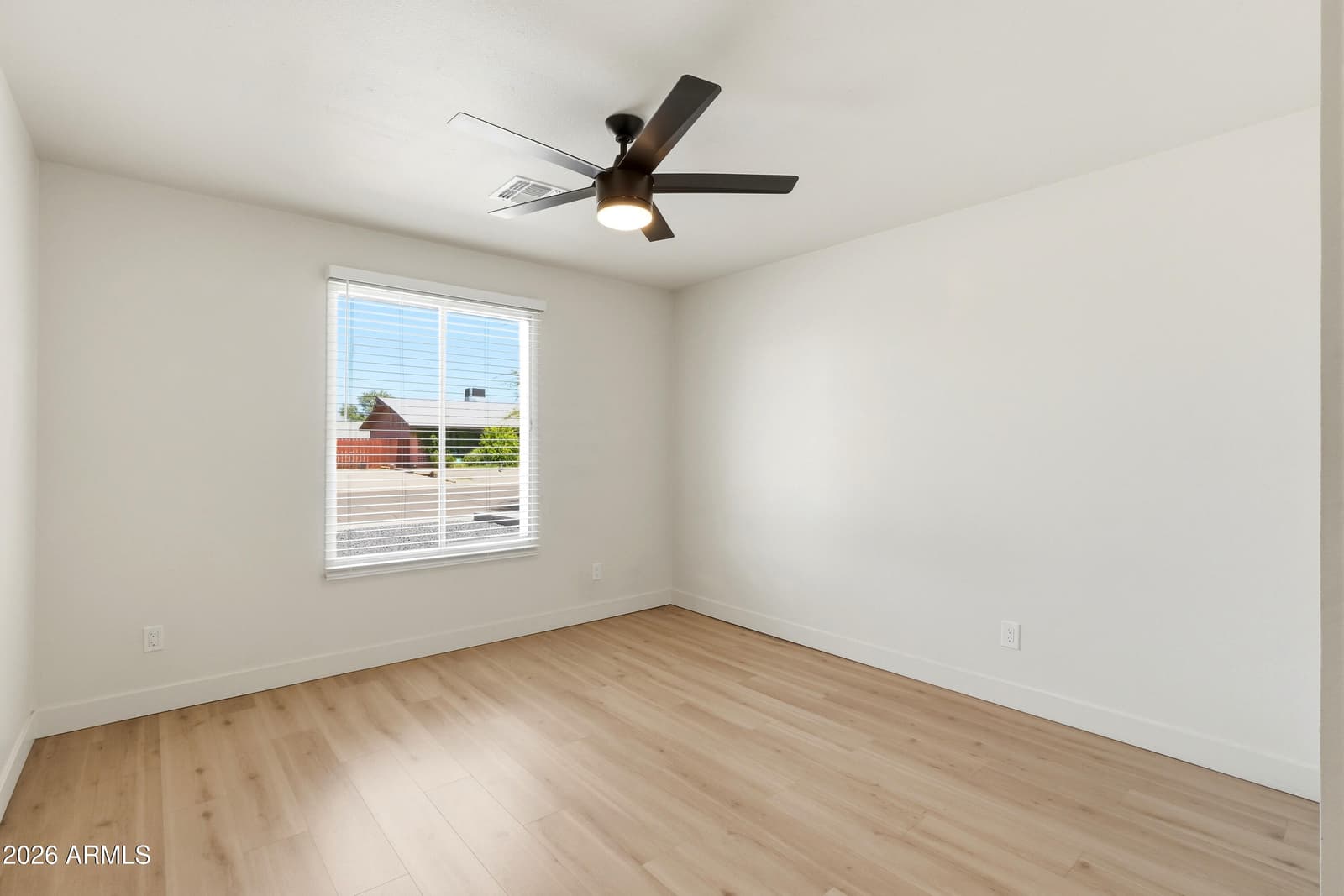 1647 E PALMCROFT Drive, Tempe, AZ 85282 — photo 12 of 22