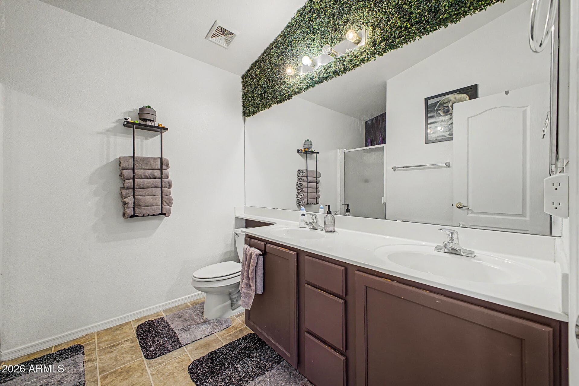 7613 E DOVER Street, Mesa, AZ 85207 — photo 8 of 17