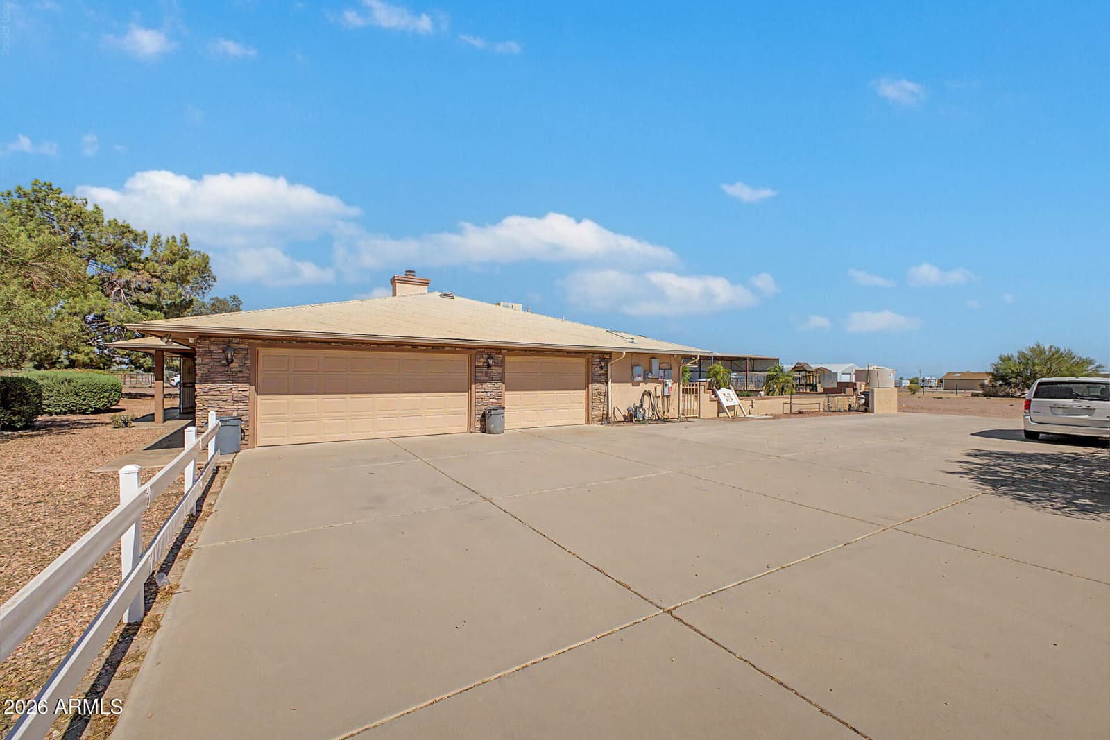 20537 W GORDON Way, Wittmann, AZ 85361 — photo 2 of 36