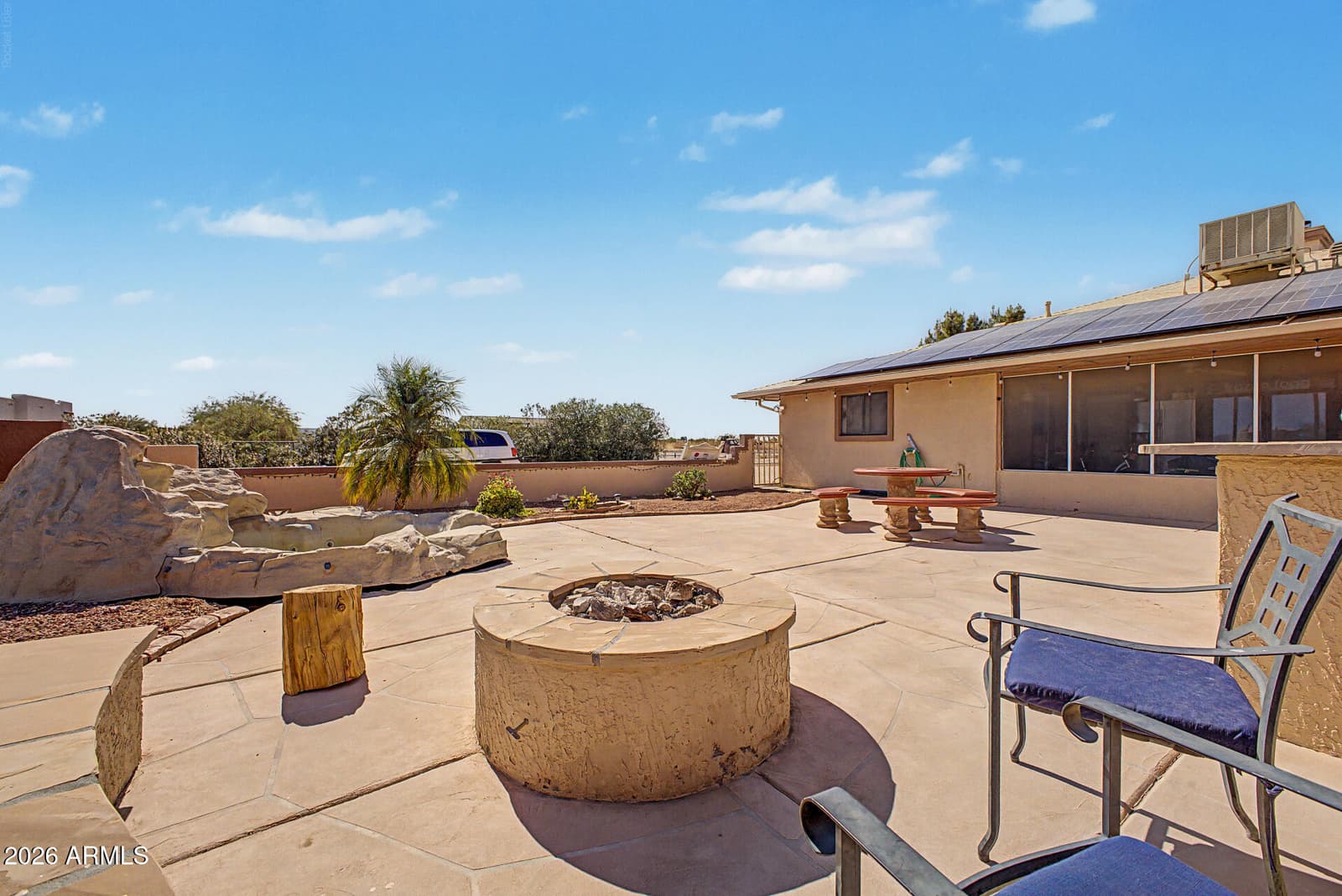 20537 W GORDON Way, Wittmann, AZ 85361 — photo 8 of 36
