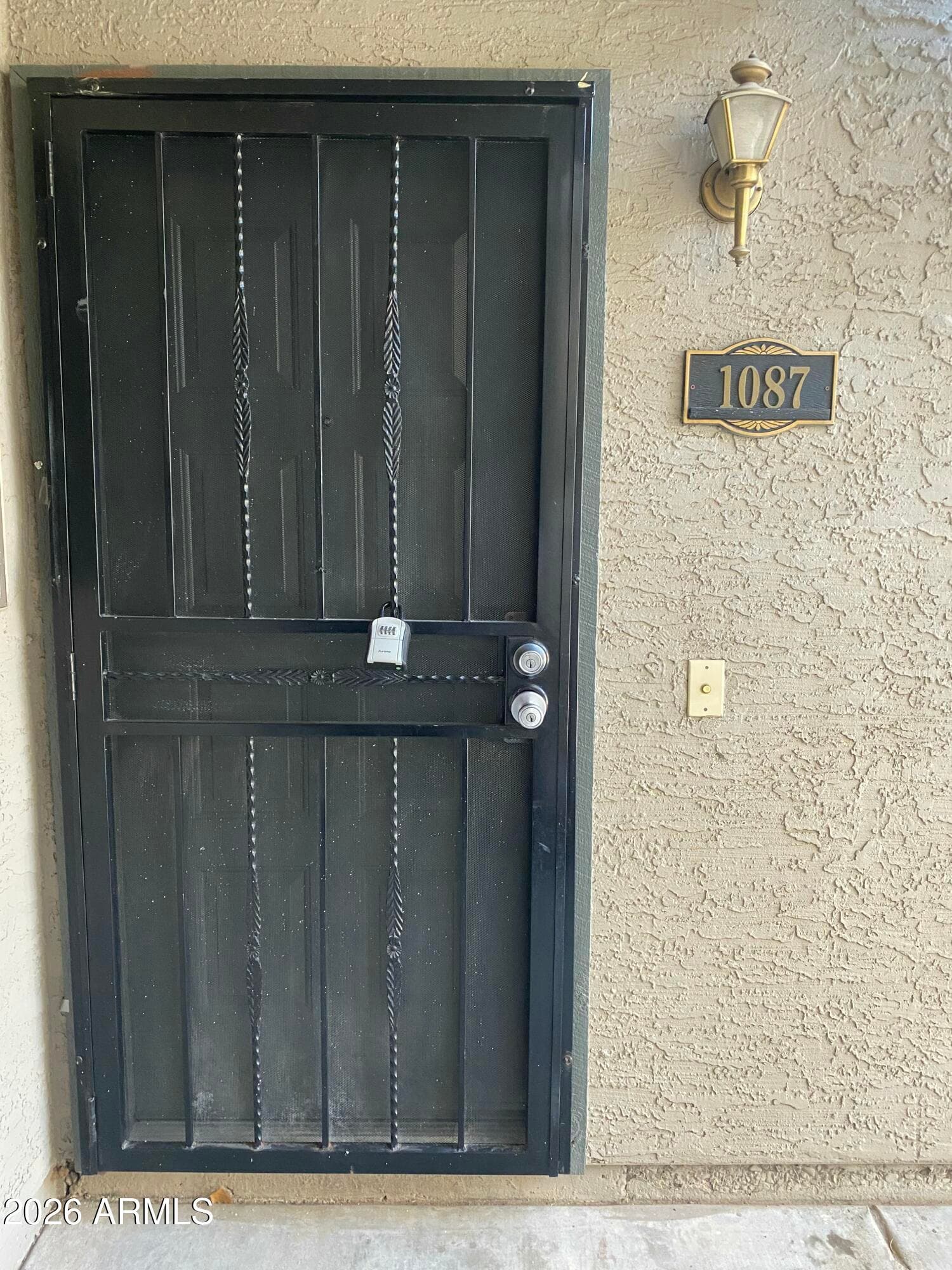 533 W GUADALUPE Road 1087, Mesa, AZ 85210 — photo 2 of 15