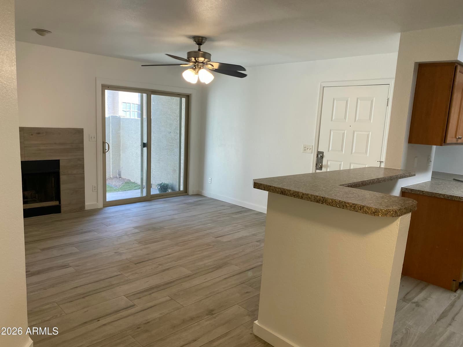 533 W GUADALUPE Road 1087, Mesa, AZ 85210 — photo 3 of 15