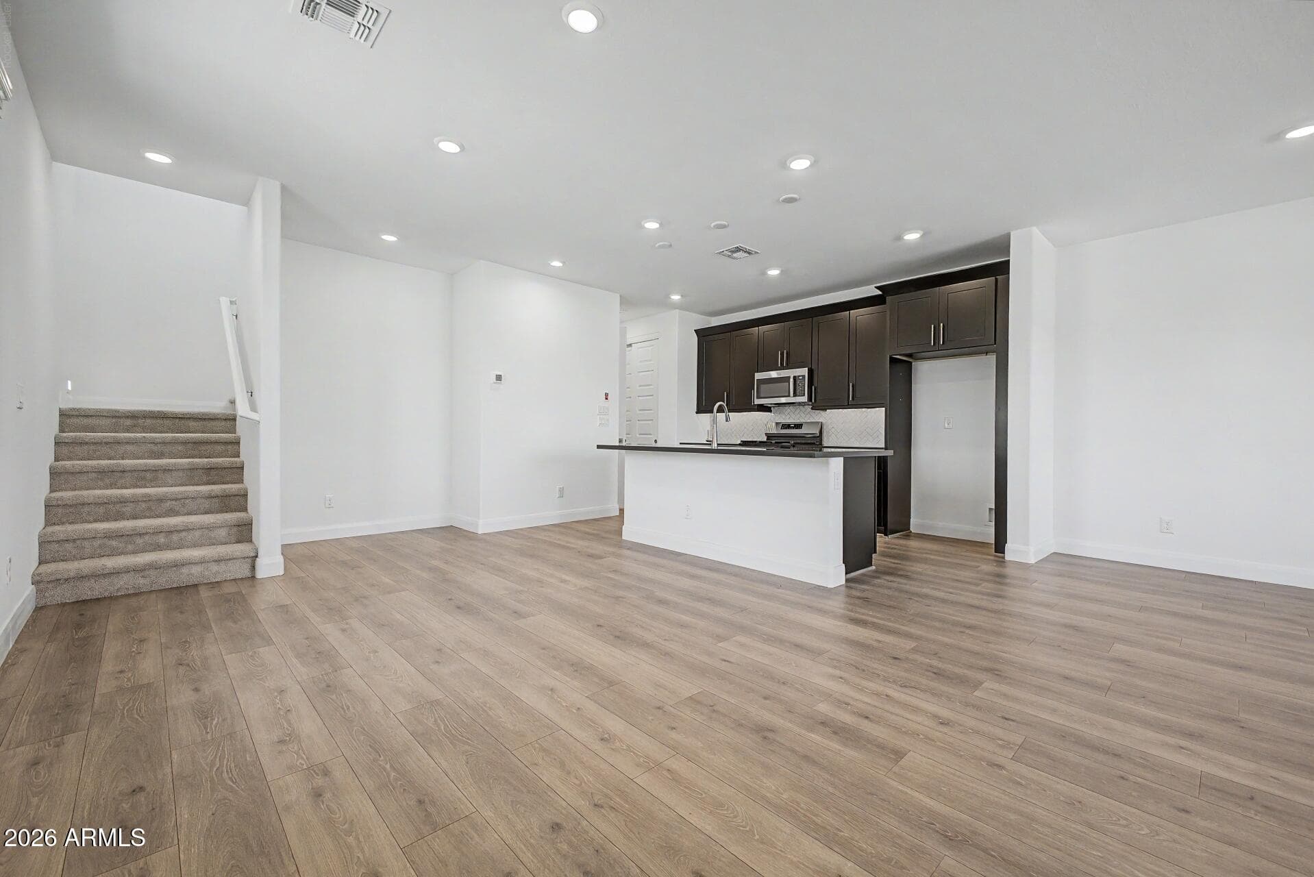 13975 W Luke 171 Parkway, Surprise, AZ 85374 — photo 10 of 35